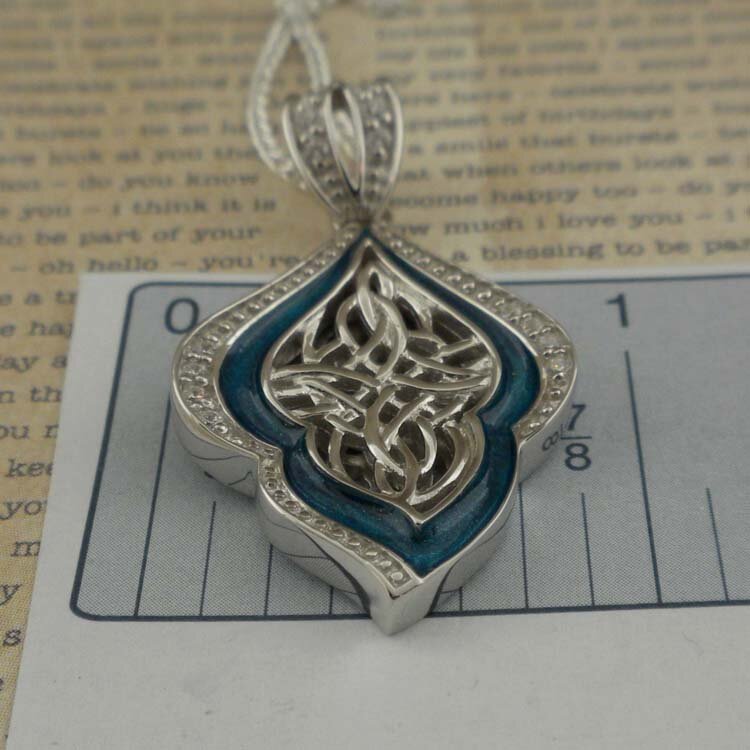Celtic Pendant by Keith Jack
