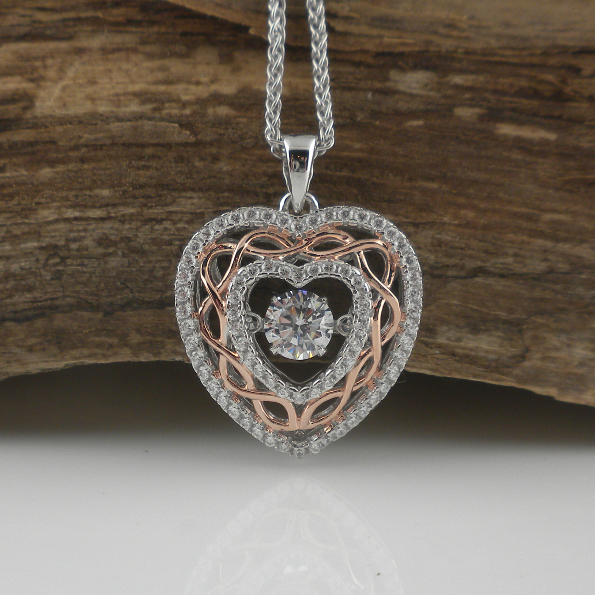 01-DSP006-Dancing-Stone-Heart-Pendant.png