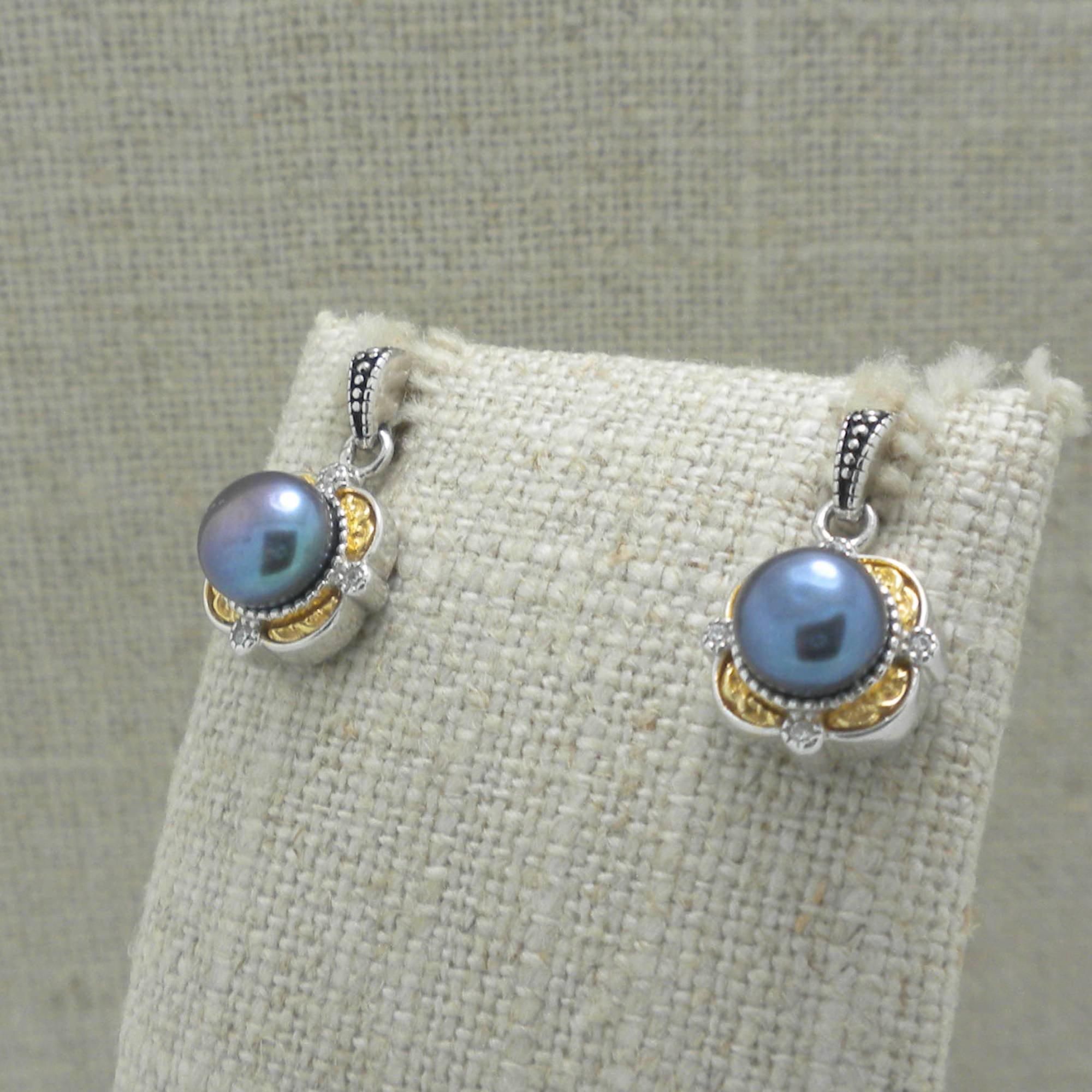 Keith Jack Aphrodite Earrings with Celtic Knots