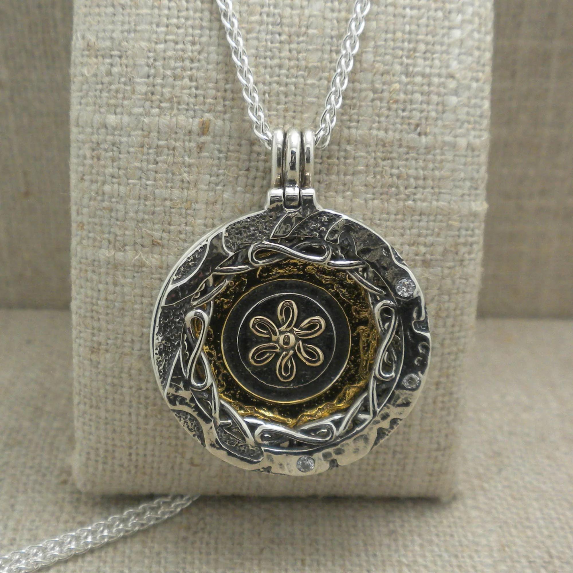 Flower Pendant with Frame
