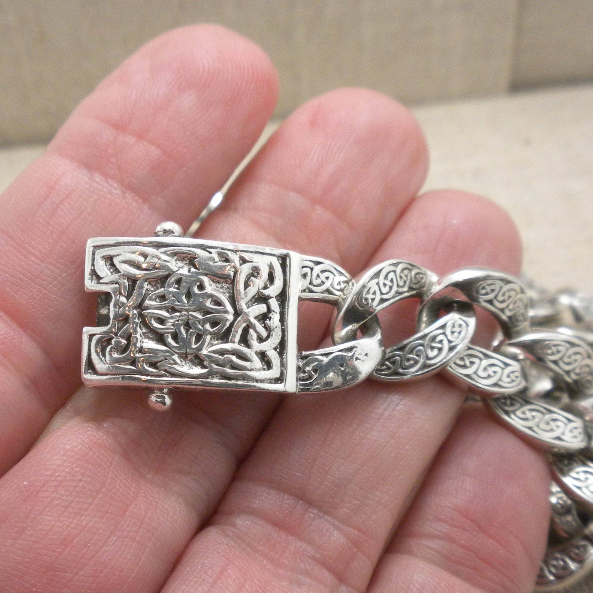 Celtic Knot Latch by Keith Jack