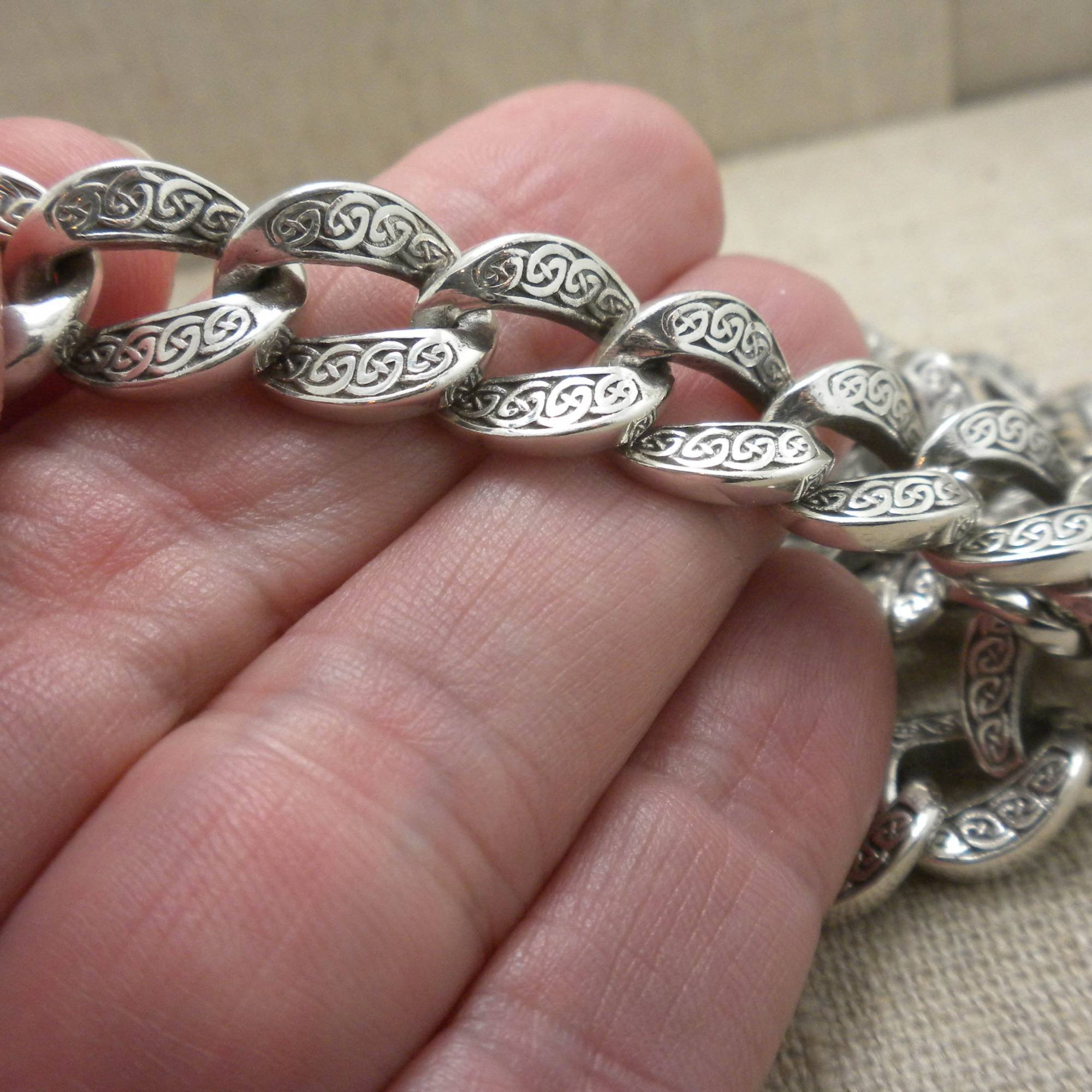 Celtic Knot Curb Chain with Celtic Closure &amp; Design