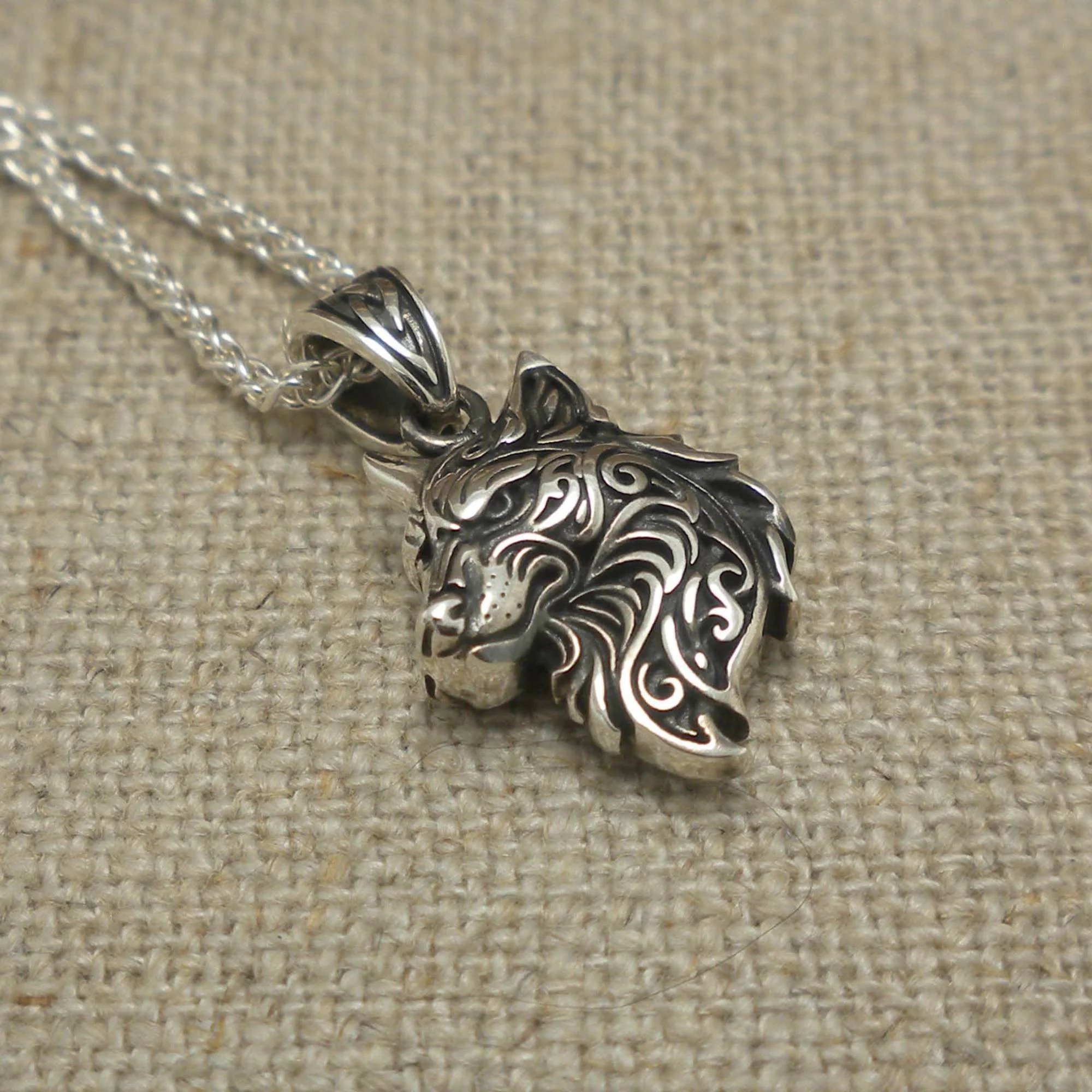 03-CPS480-Keith-Jack-Celtic-Wolf-Pendant.jpg