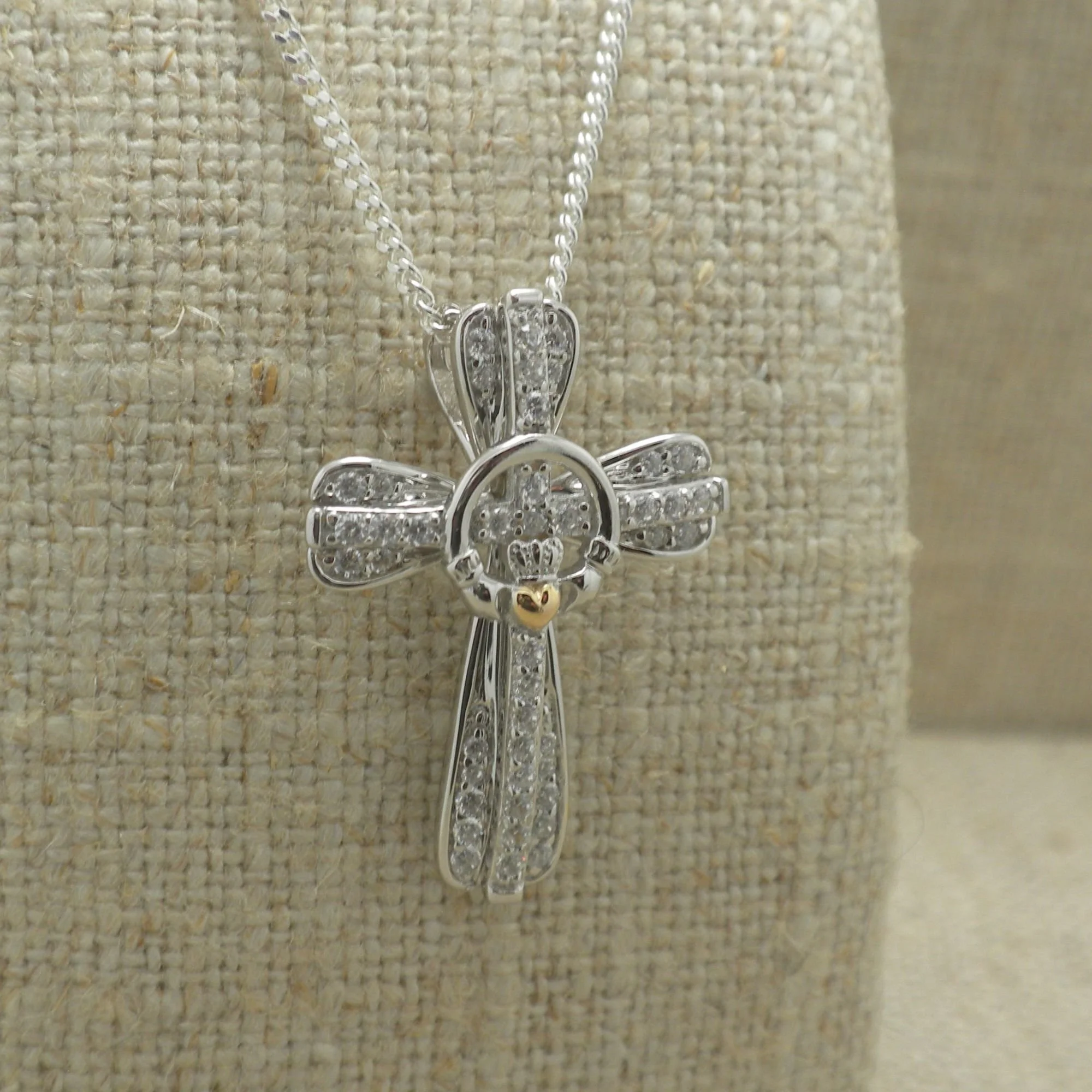 Irish Claddagh Cross