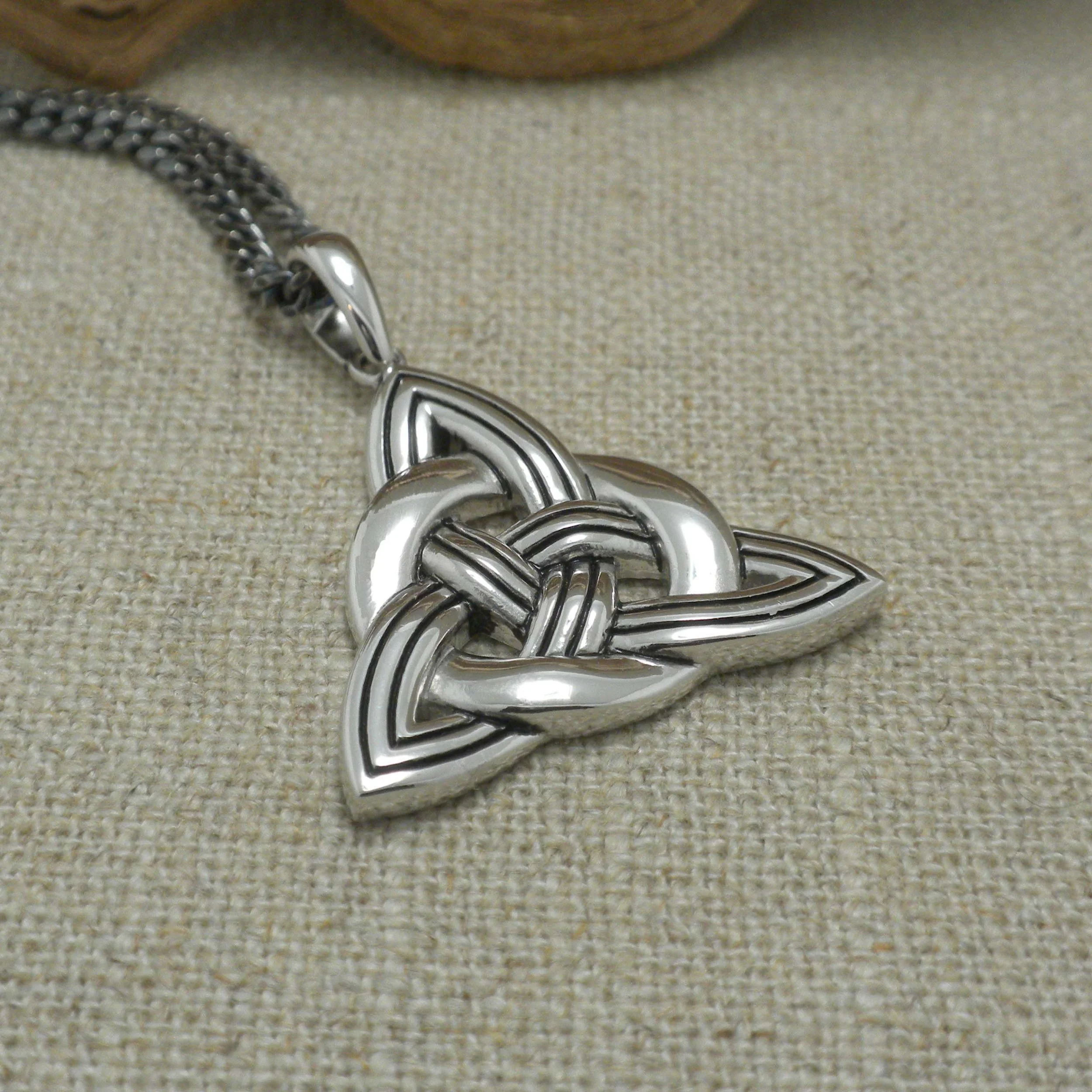 Solvar Sterling Silver Heavy Trinity Knot Pendant