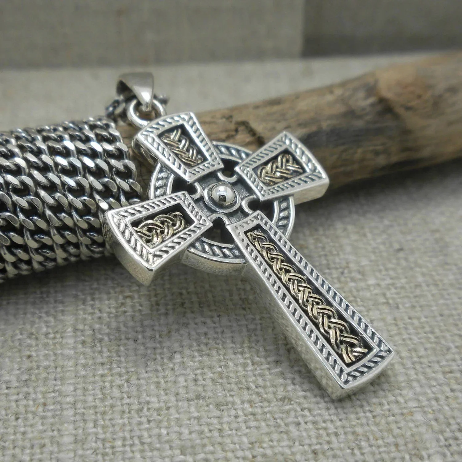 Solvar Jewelry