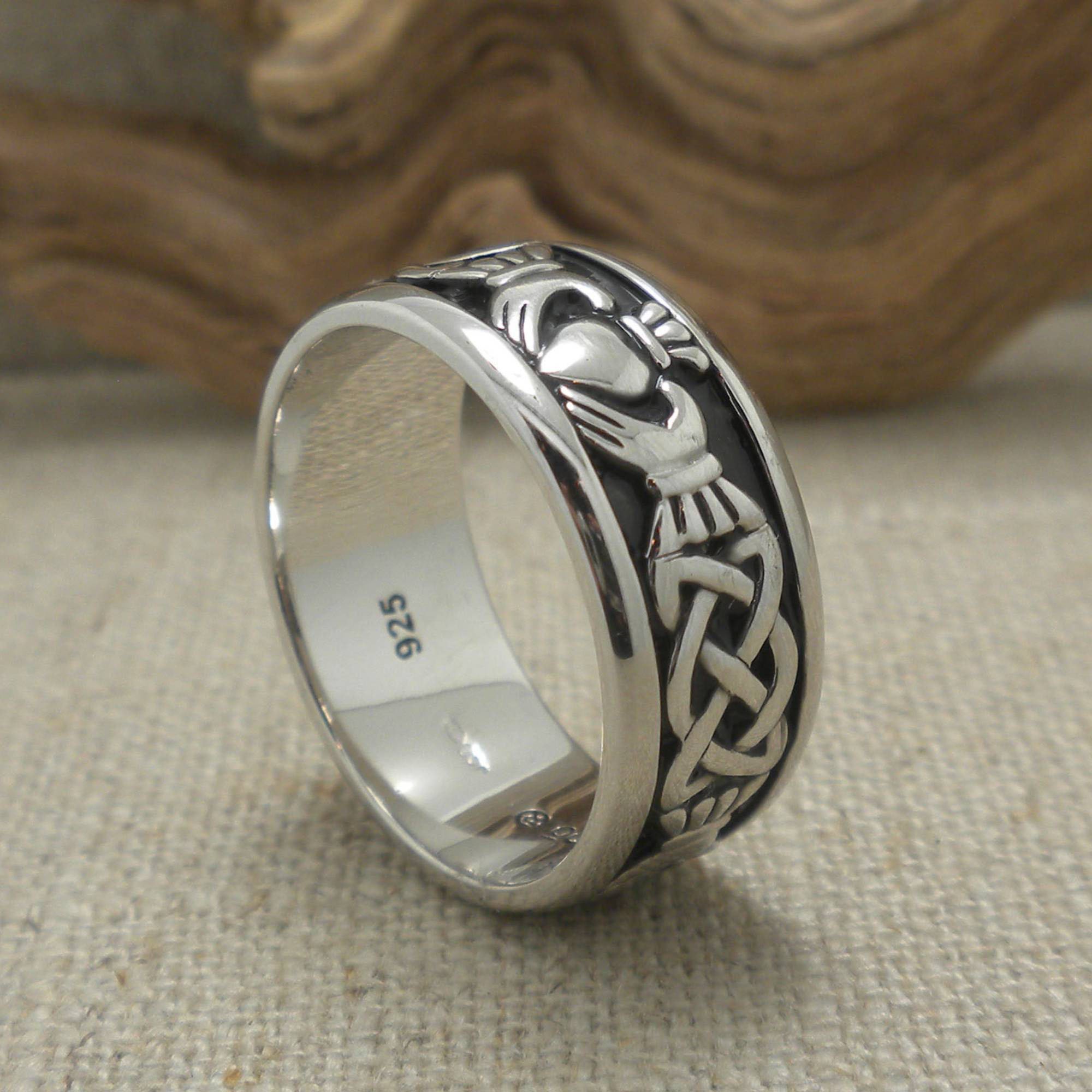 9 mm Sterling Silver Claddagh Ring with Enamel Background