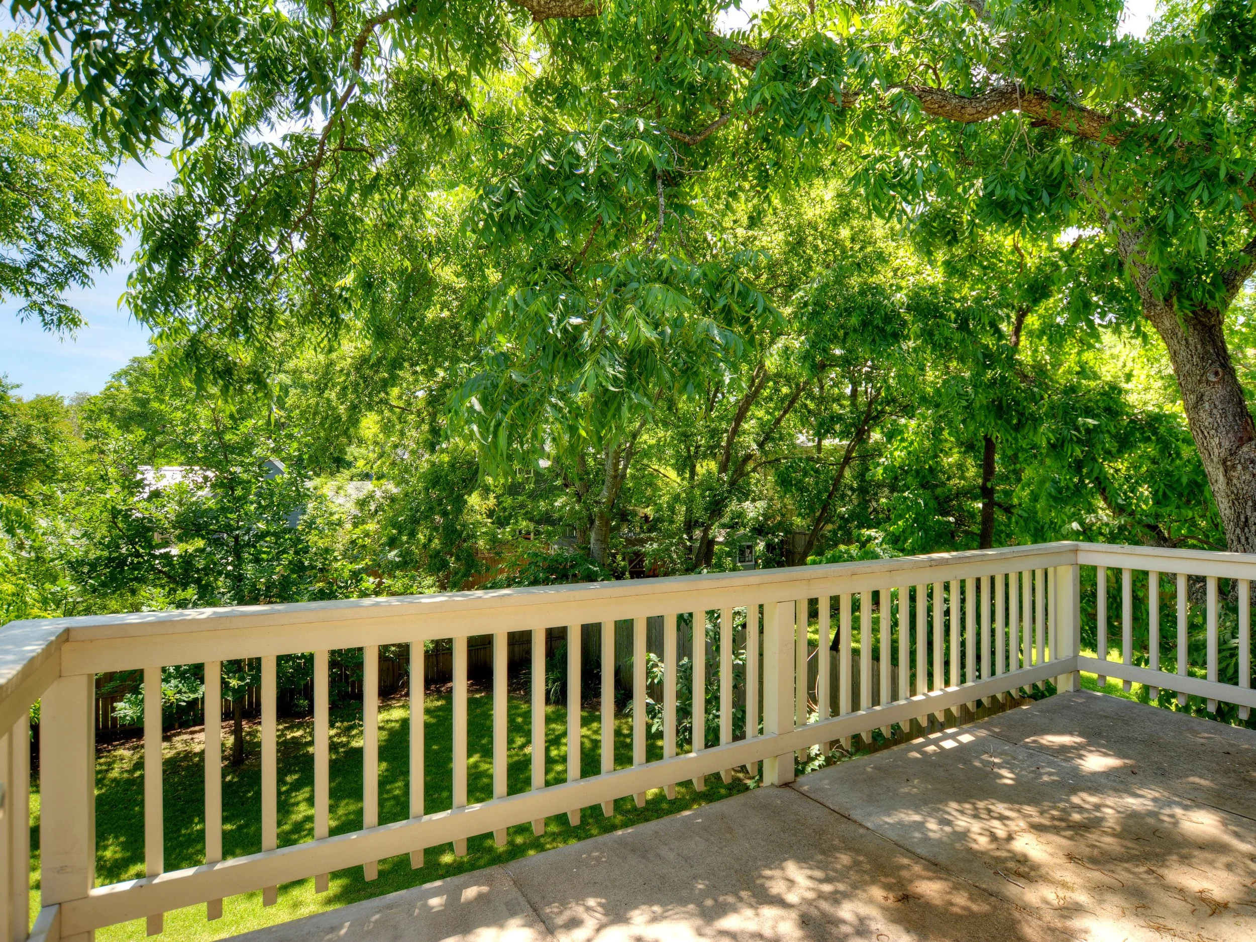 020_Master Patio.jpg