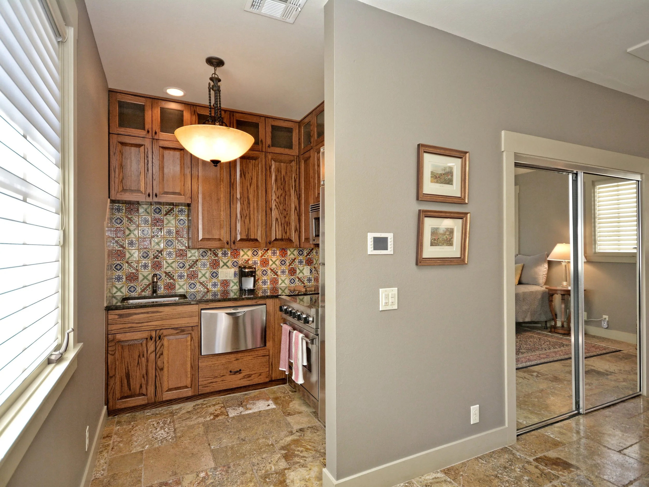 024_Guest Kitchen.jpg