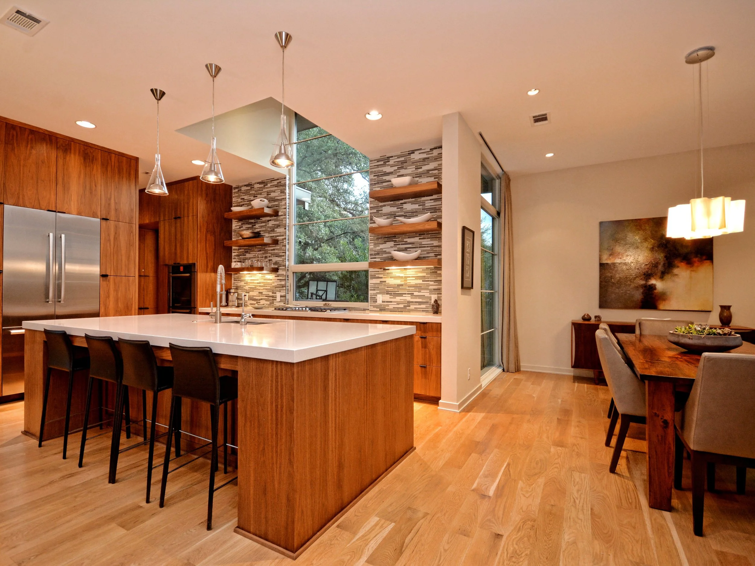 017_Kitchen-Dining.jpg