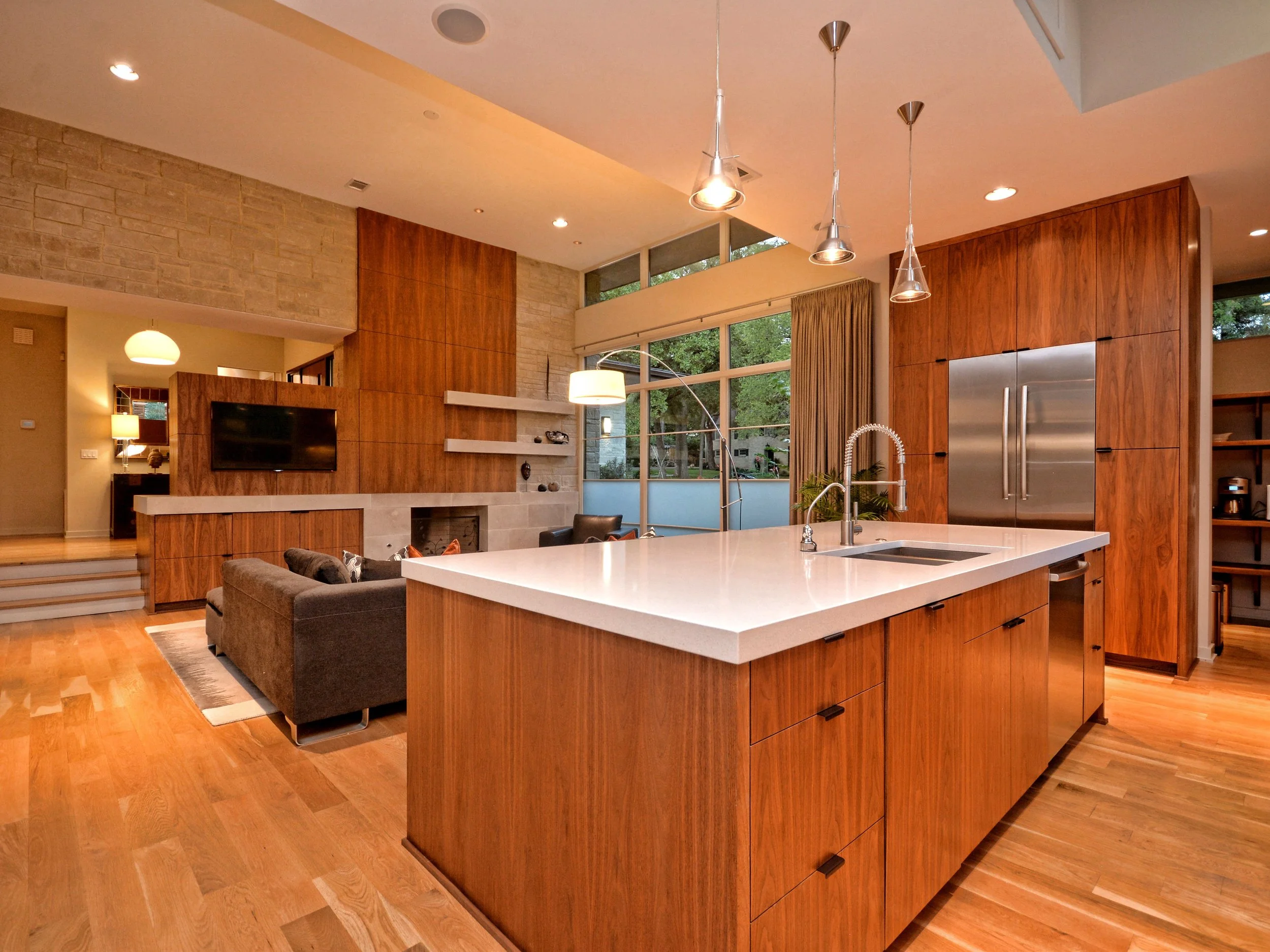 043_Kitchen-Living.jpg