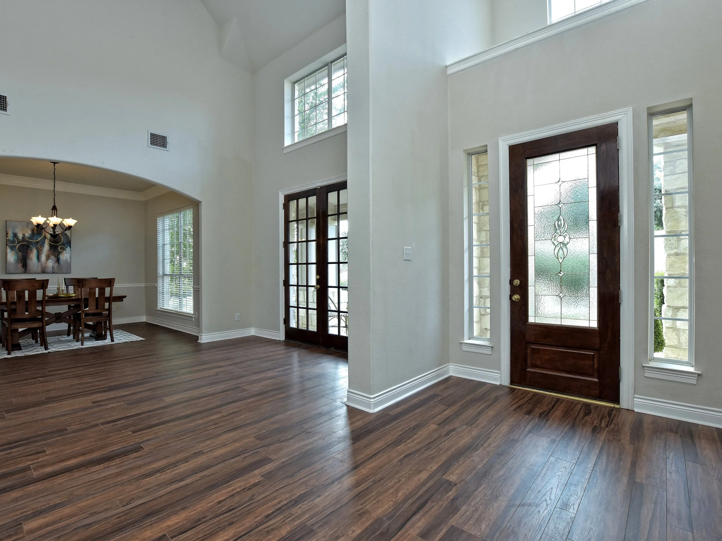 005_Entry-Foyer.jpg