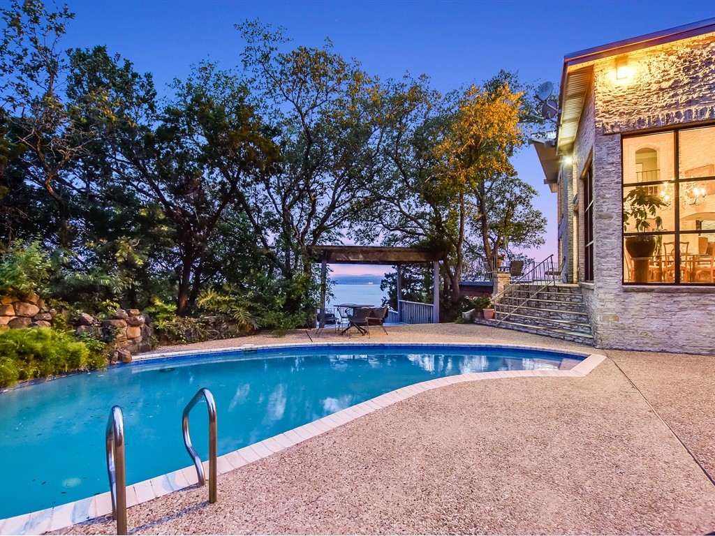 021_Back-Pool Twilight 2.jpg