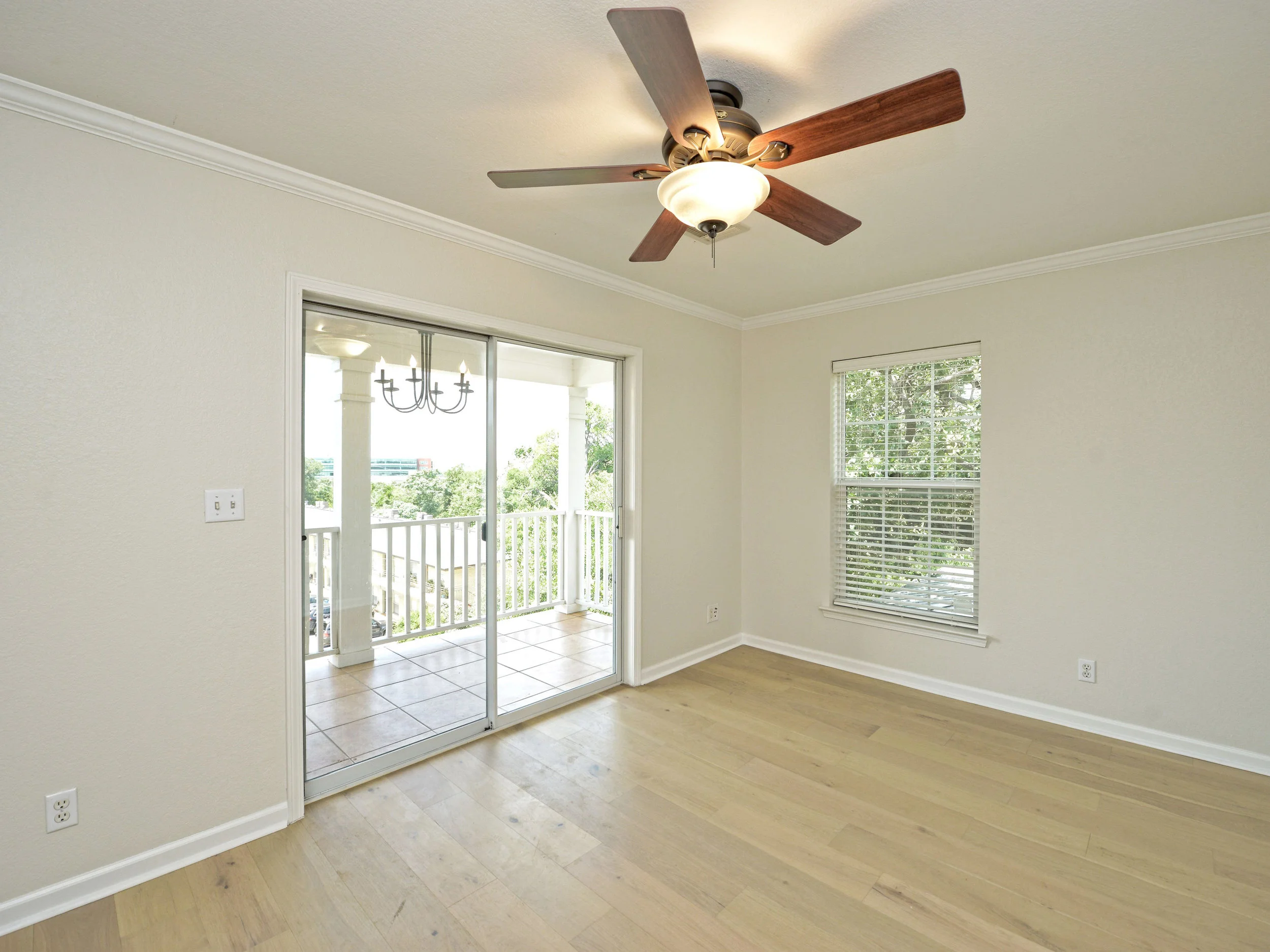 021_3rd Bedroom.jpg