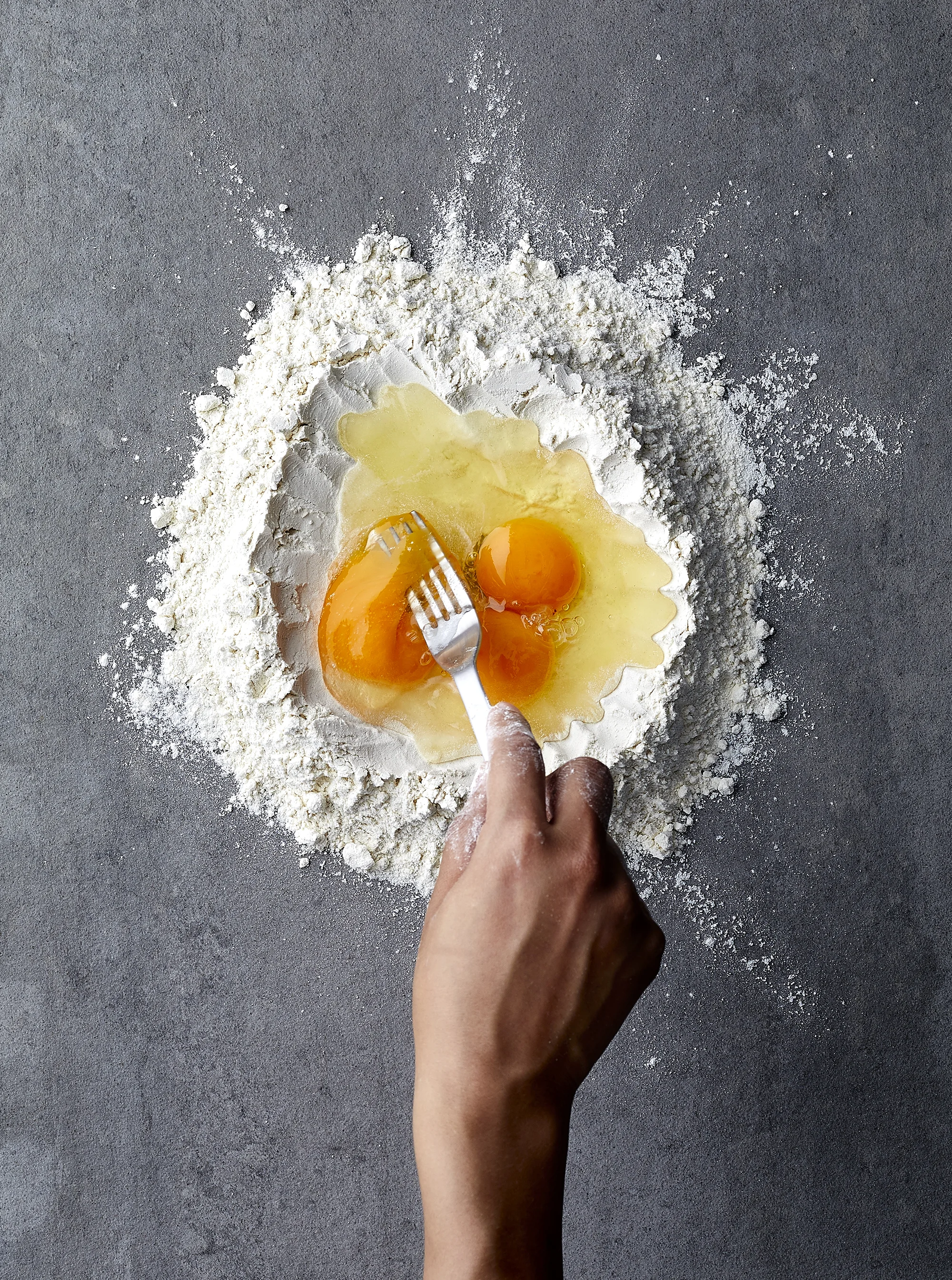 Eggs&flour.jpg