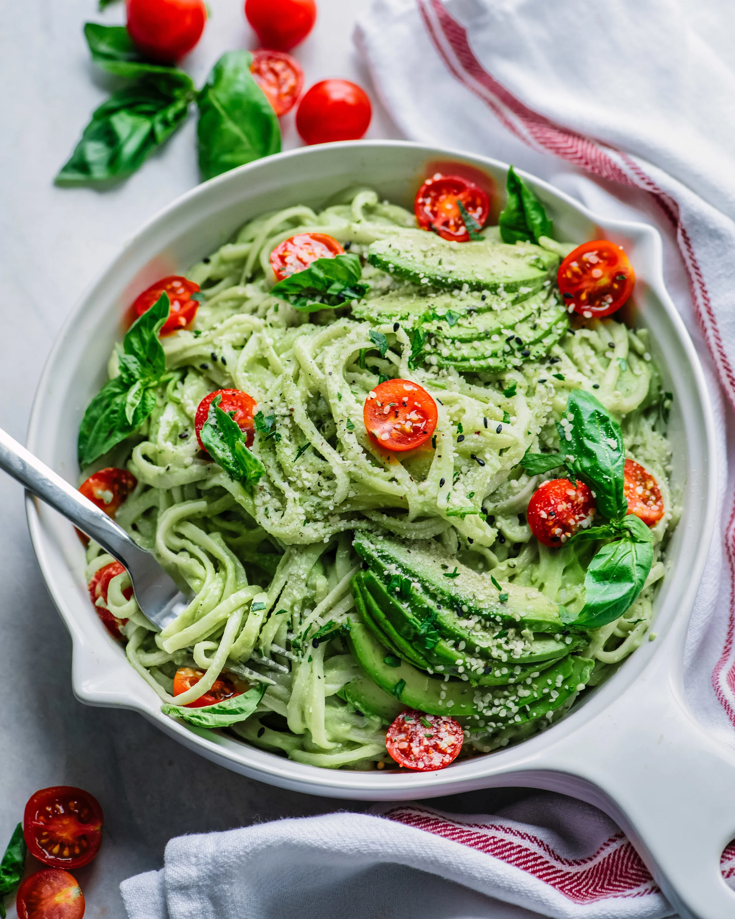 15 Minute Creamy Avocado Pasta