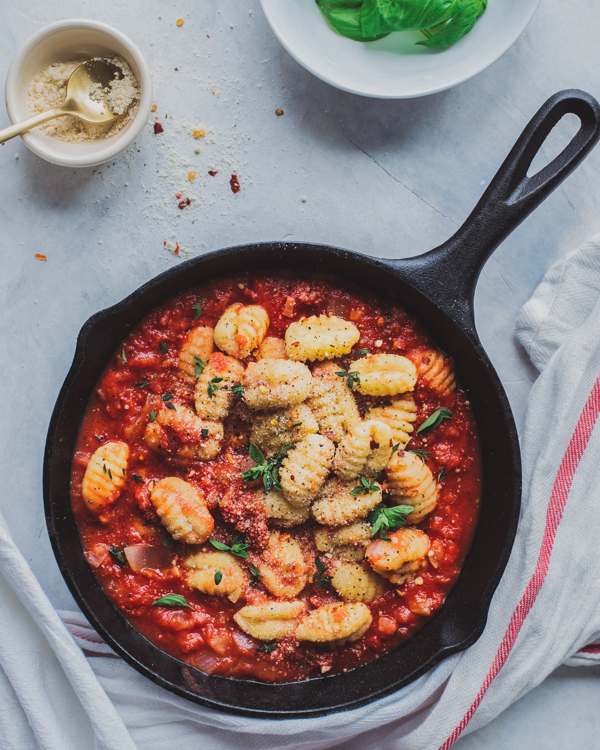 vegan gnocchi - gnocchi with arrabbiata sauce