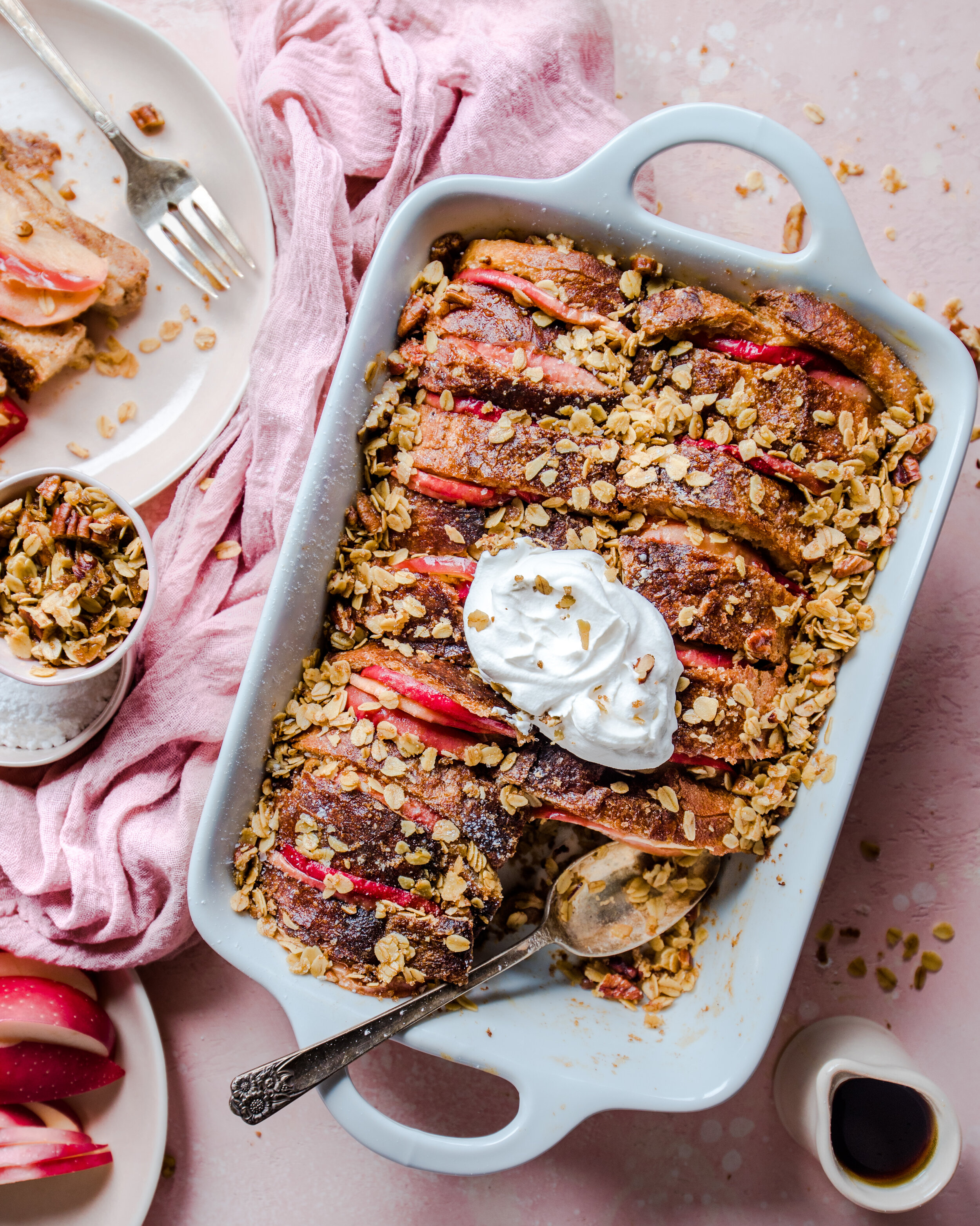 Apple Cinnamon French Toast Casserole (Vegan)