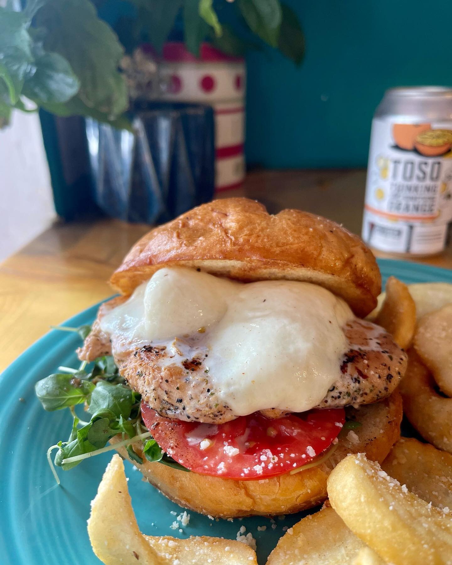 We&rsquo;ve got mozz to offer on special this weekend, specifically our chicken caprese sandwich on challah with fresh micro basil from @elevatedmicrogreens, tomato, chicken, balsamic, and buffalo mozzarella. On special till we run out! #whydidthechi