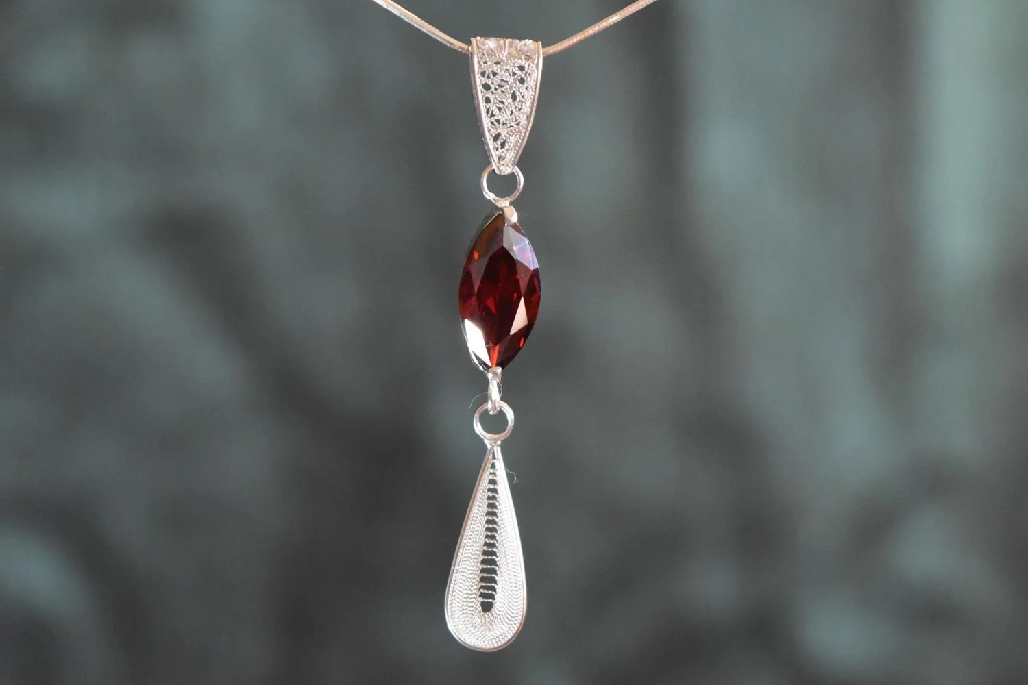 Garnet Teardrop Pendant (2).jpg