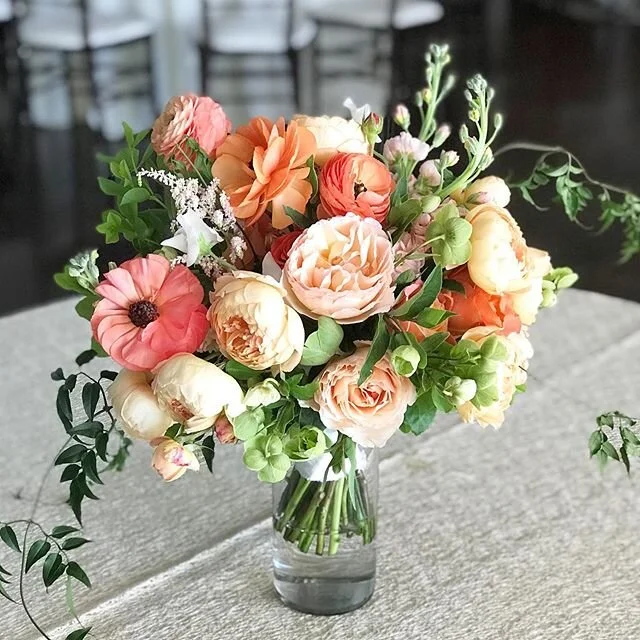 When I talk about luxe blooms, this is what a mean . All the most perfect garden roses, ranunculus, jasmine vine, peonies , sprays and foliage . Ruffles and fluffles! 
#pennsylvaniaflorist #yorkpaflorist #flowersofinstagram  #lancasterflorist #brides
