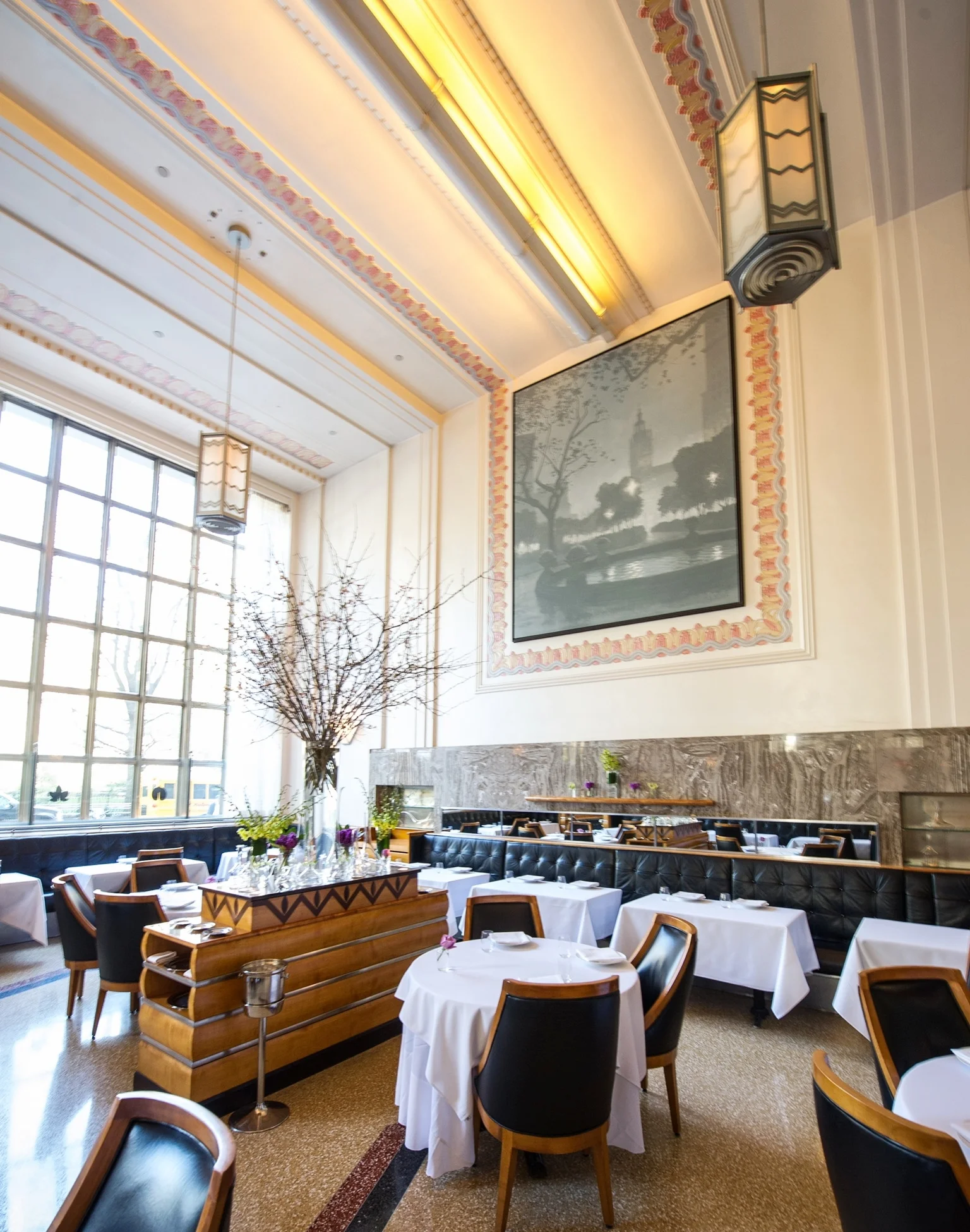 Iconic Restaurant Placement