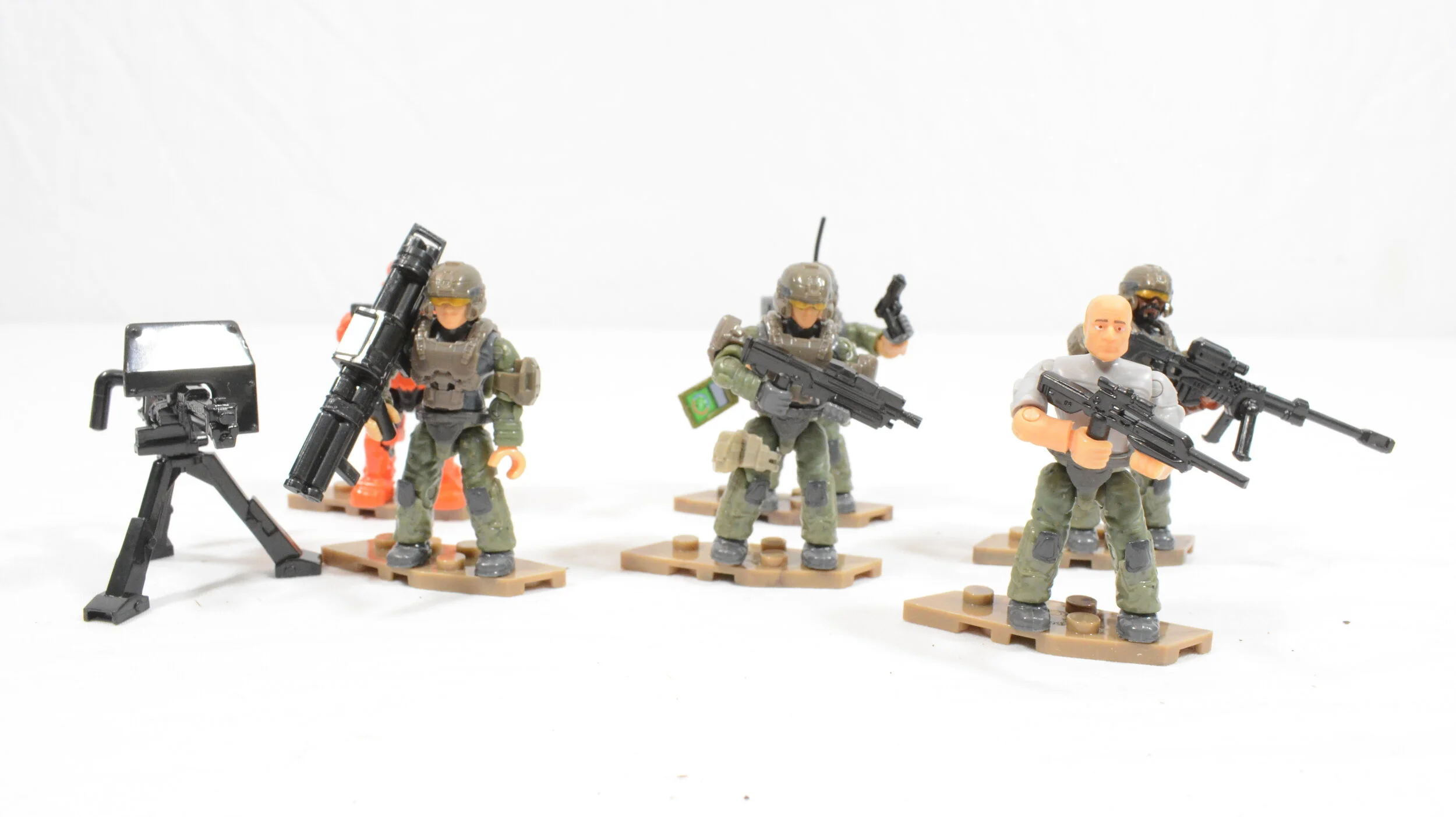 Mega Construx Halo Infinite Set Review: GXB00 UNSC Marine Platoon Pack