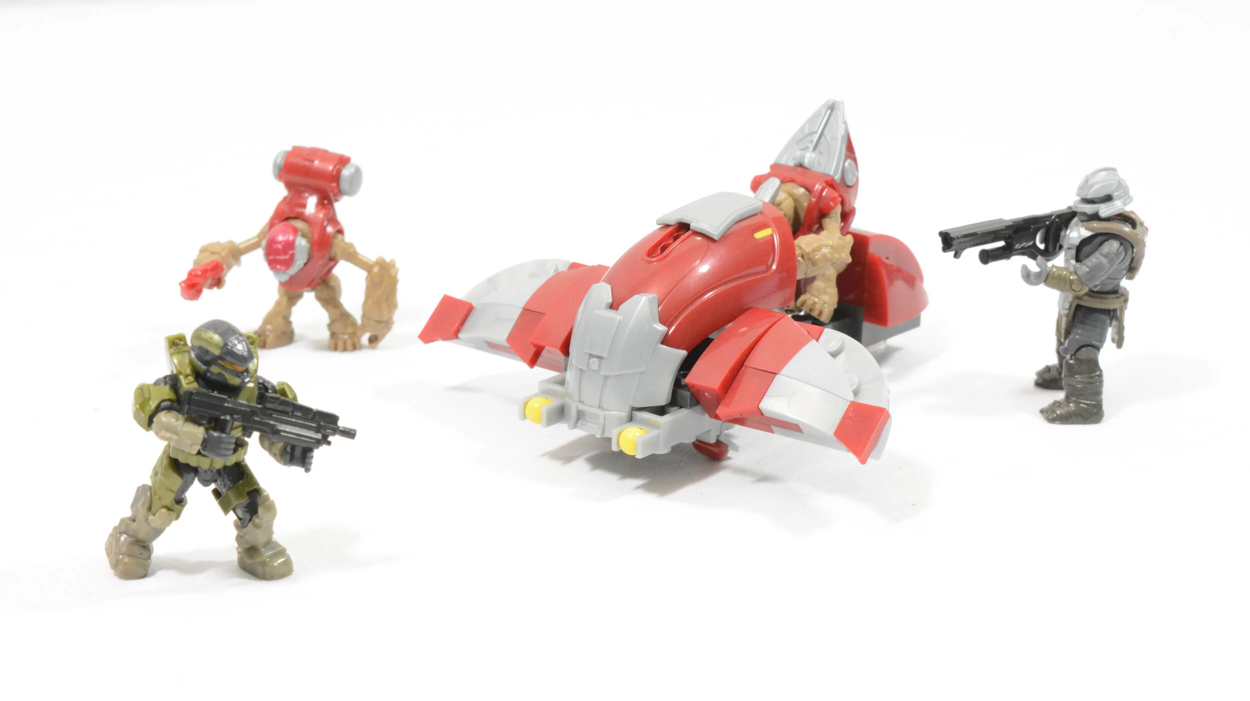 Mega Construx Halo Infinite Set Review: GVP42 Hijacked Ghost