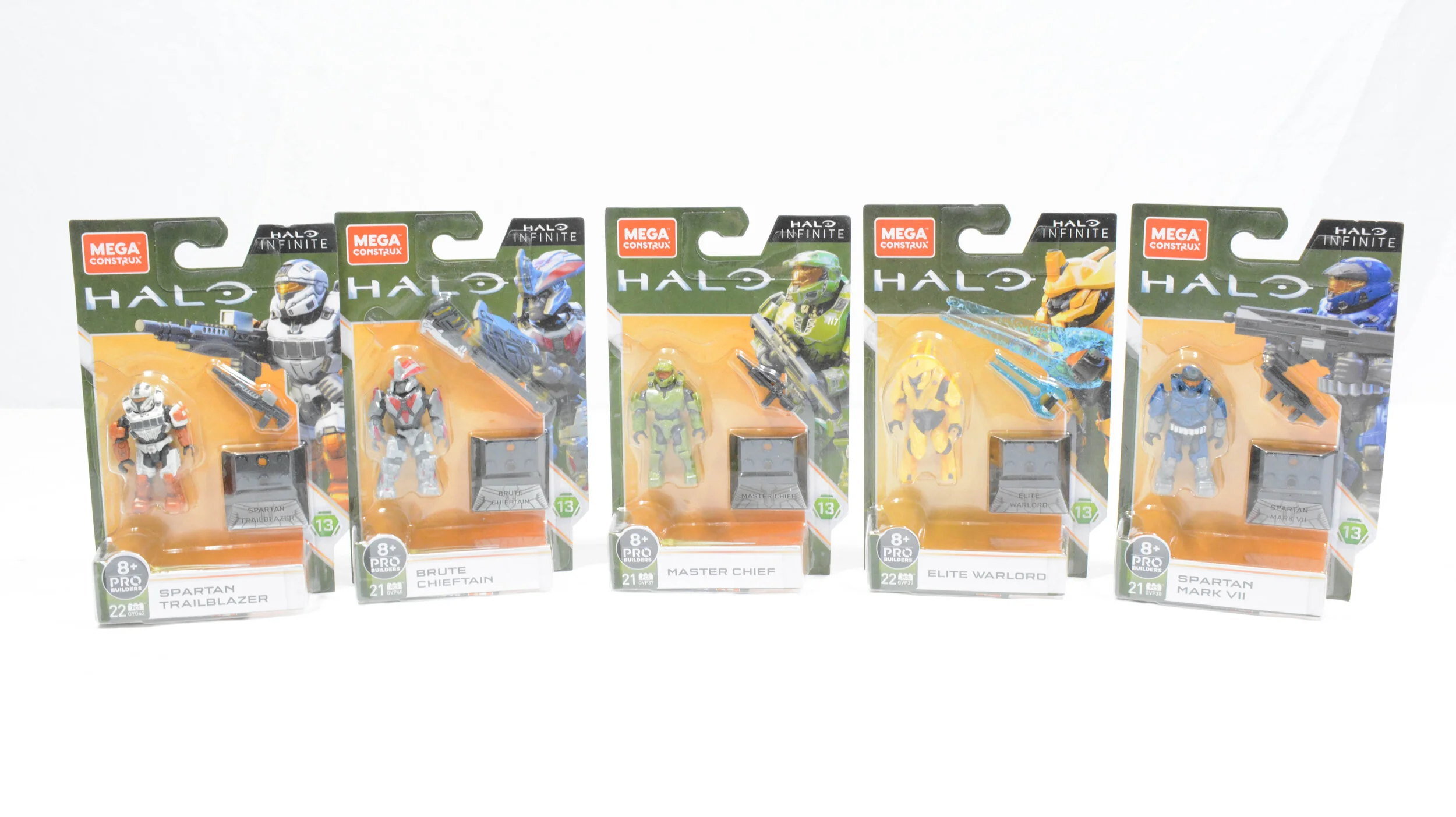 Mega Construx Halo Infinite Set Review: Halo Heroes Series 13