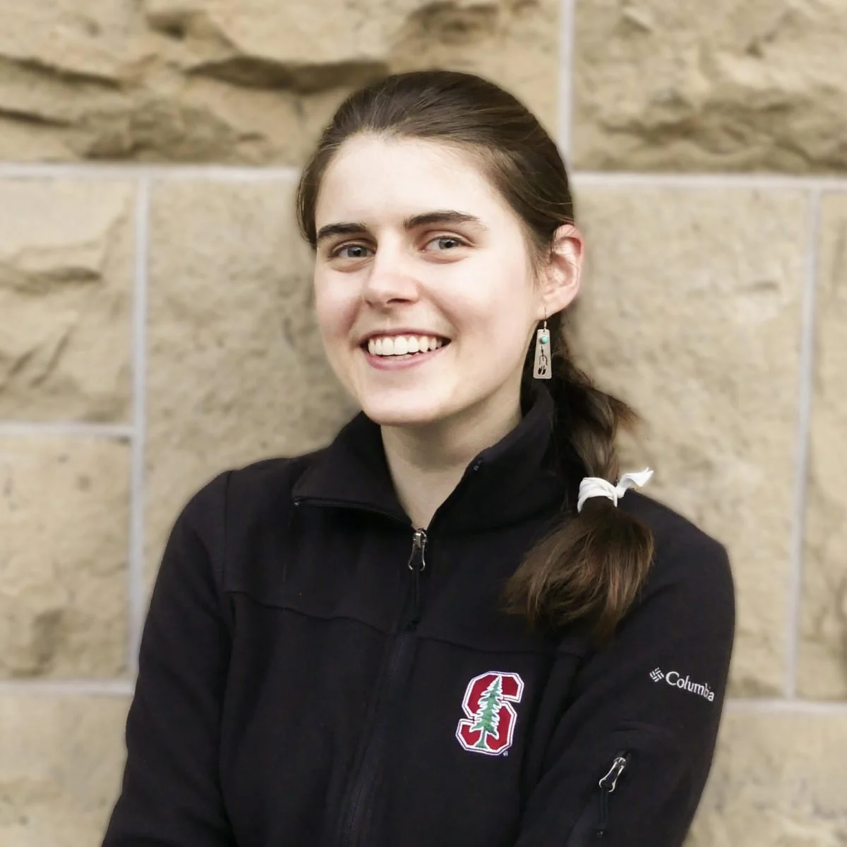 Under the mentorship of Dr. Rayhan Lal, Anna Quinlan received Apple Scholarship for work to increase diabetes technology awareness