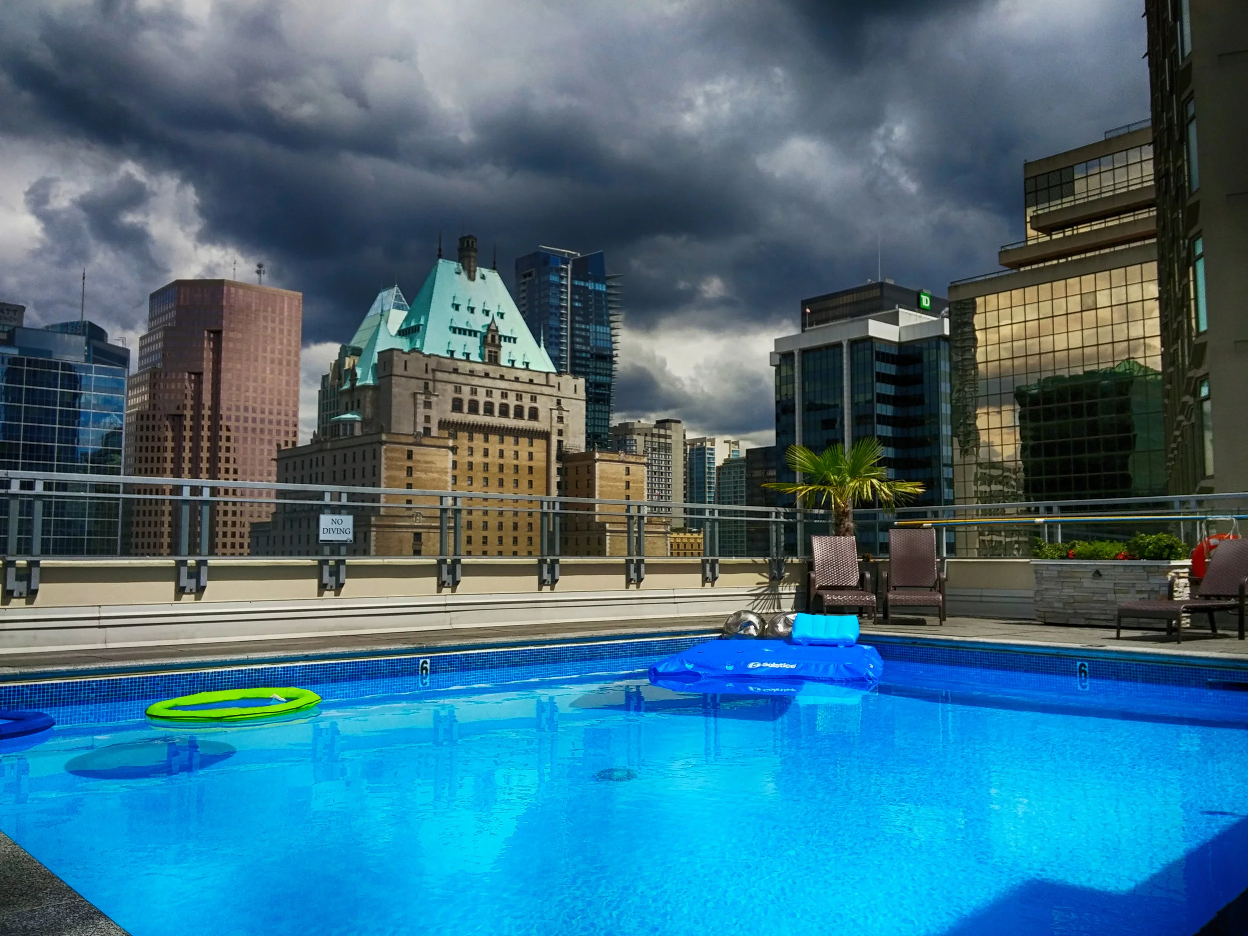 Rooftop Swimming Pool