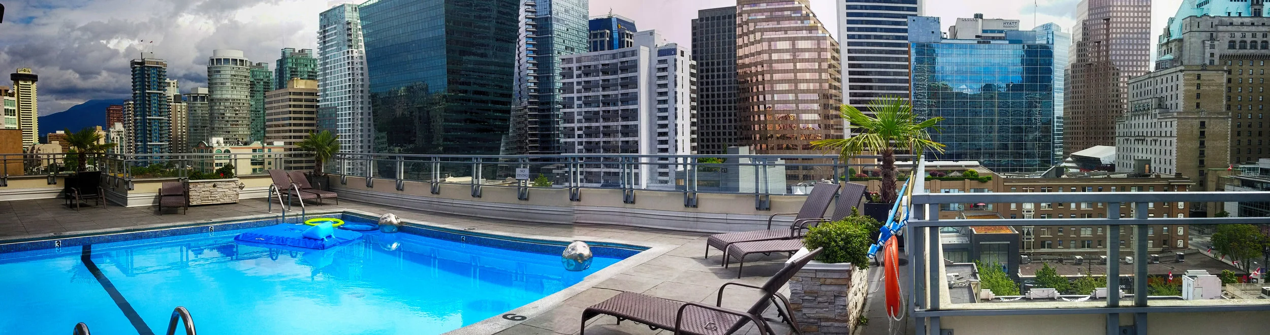 rooftop swimming pool, panoramic, vancouver downtown