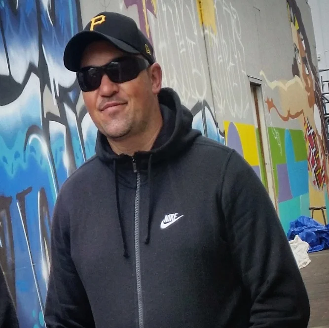 Maori Artist Showcase: Muralist and Portrait Artist, Ren Hardgrave