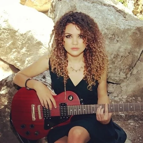 Palestinian Artist Highlight: Nadin Burqan - Musician & Artist