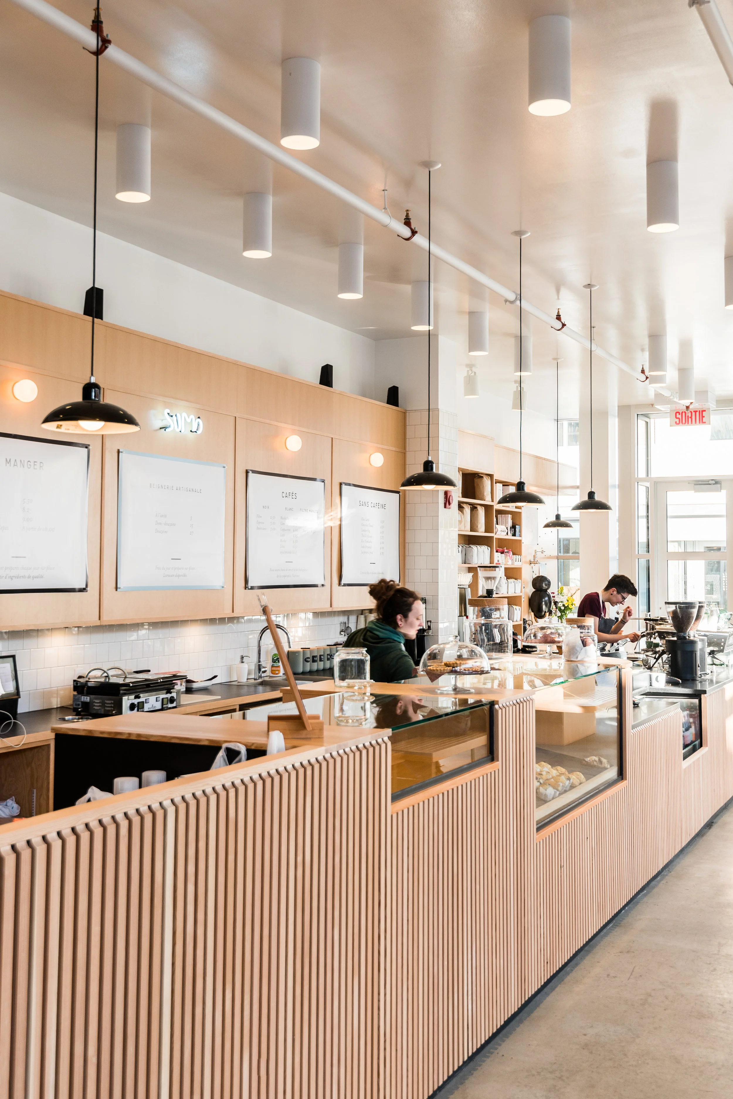 Cafe Saint Henri Quebec_4.4_Pascale_Viglas_Jean-Francois Frenette_03.jpg