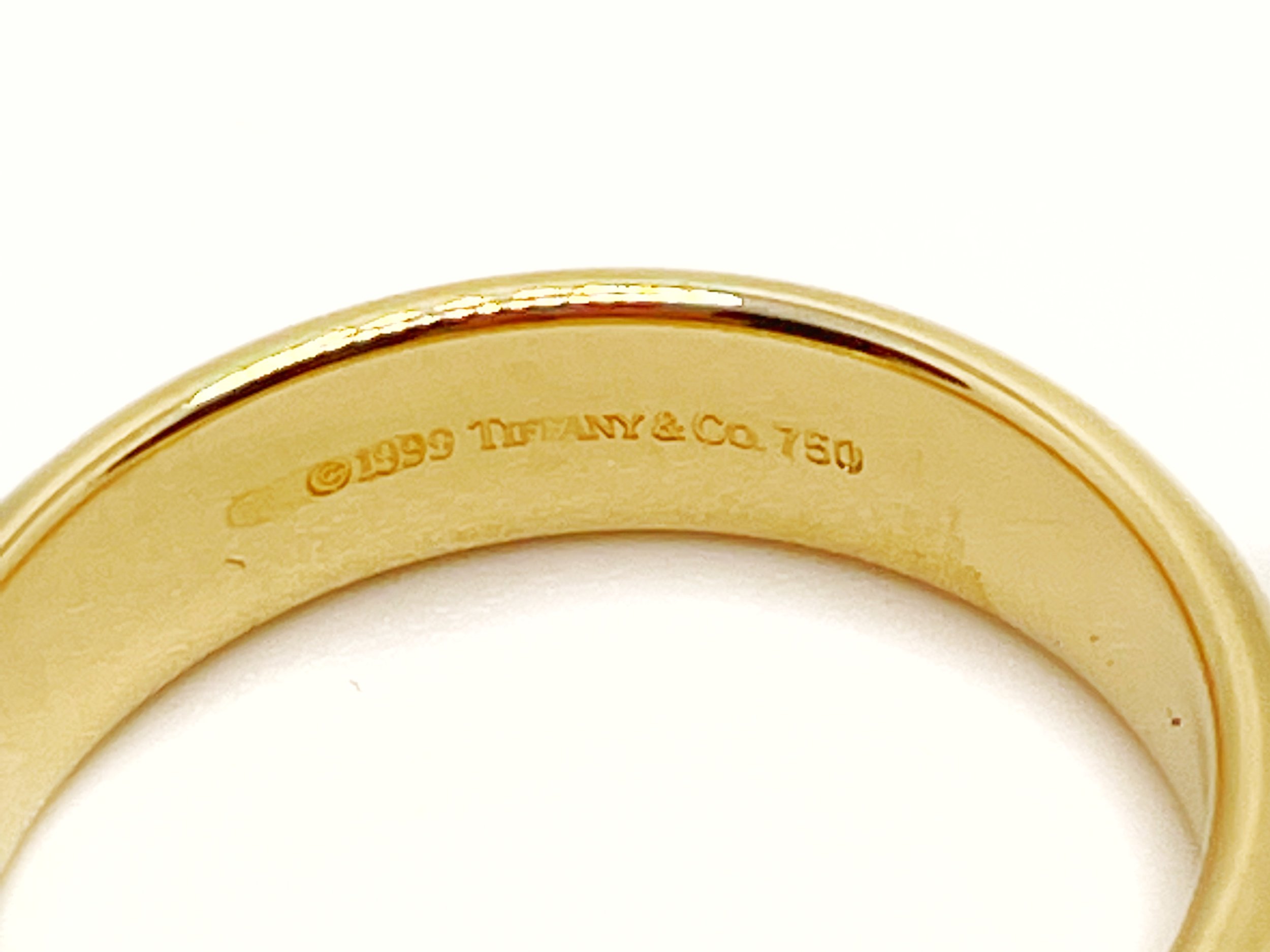 Tiffany & Company 18K 6mm Wedding Band Size 11 — DeWitt's Tiffany & Company 18K 6mm Wedding Band Size 11 — DeWitt's