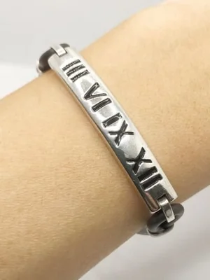 Tiffany SS 2003 Atlas Enamel Numeral Surfer Groove Rubber