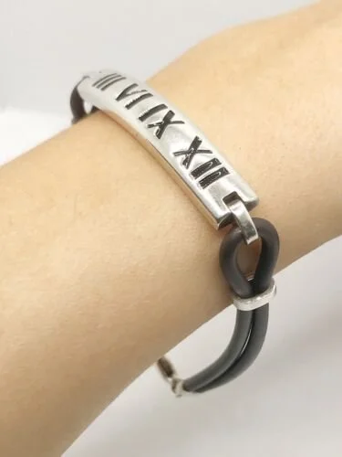 Tiffany SS 2003 Atlas Enamel Numeral Surfer Groove Rubber