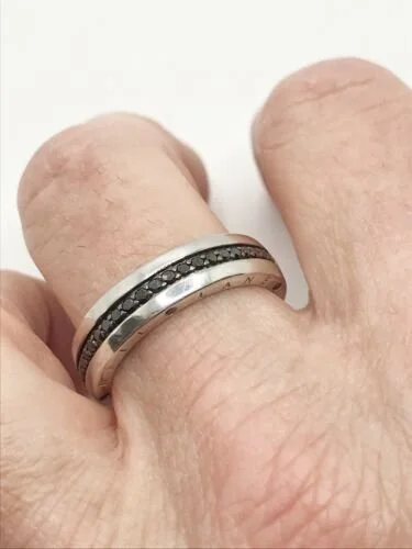 Neil Lane 14KWG 1/3 CTW Black Diamonds Men's Wedding Band Size —  DeWitt's Diamond Gold Exchange