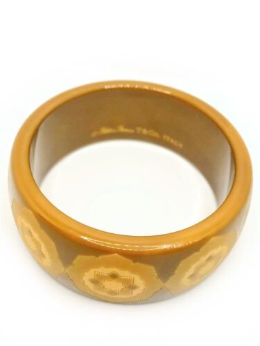 Louis Vuitton Flower Resin Bangle (Ivory/Black/Green)