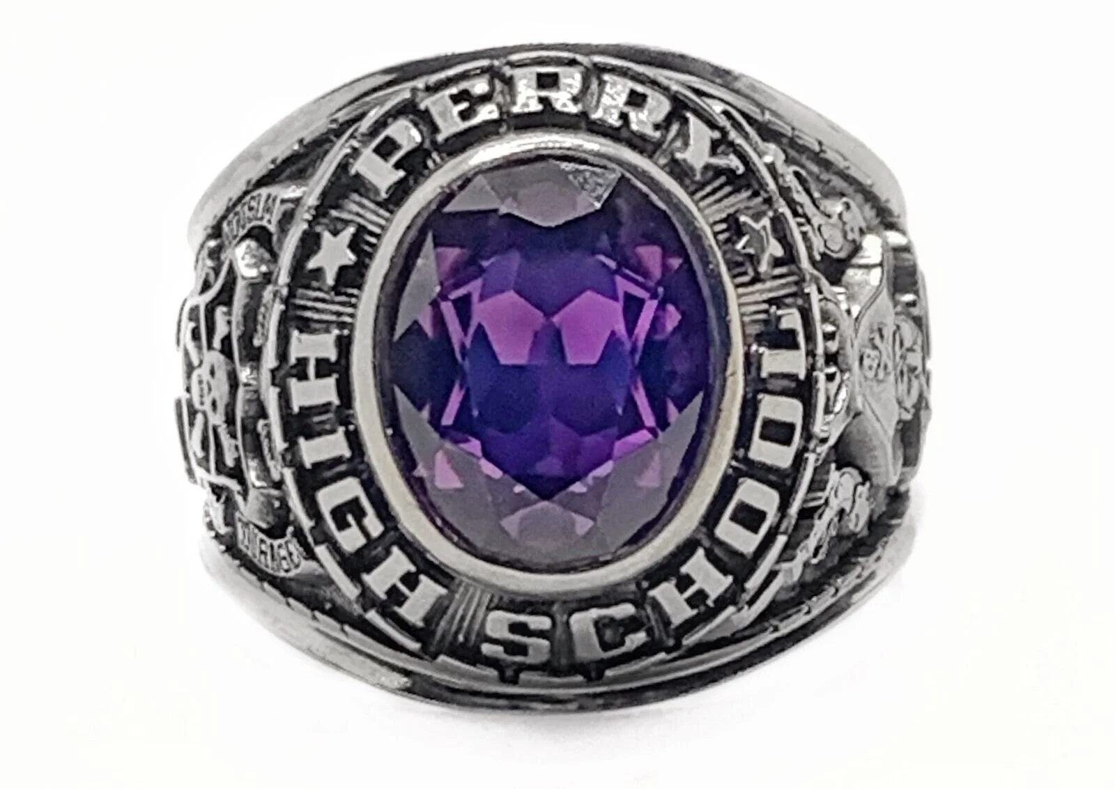School Rings — DeWitt's Diamond & Gold Exchange