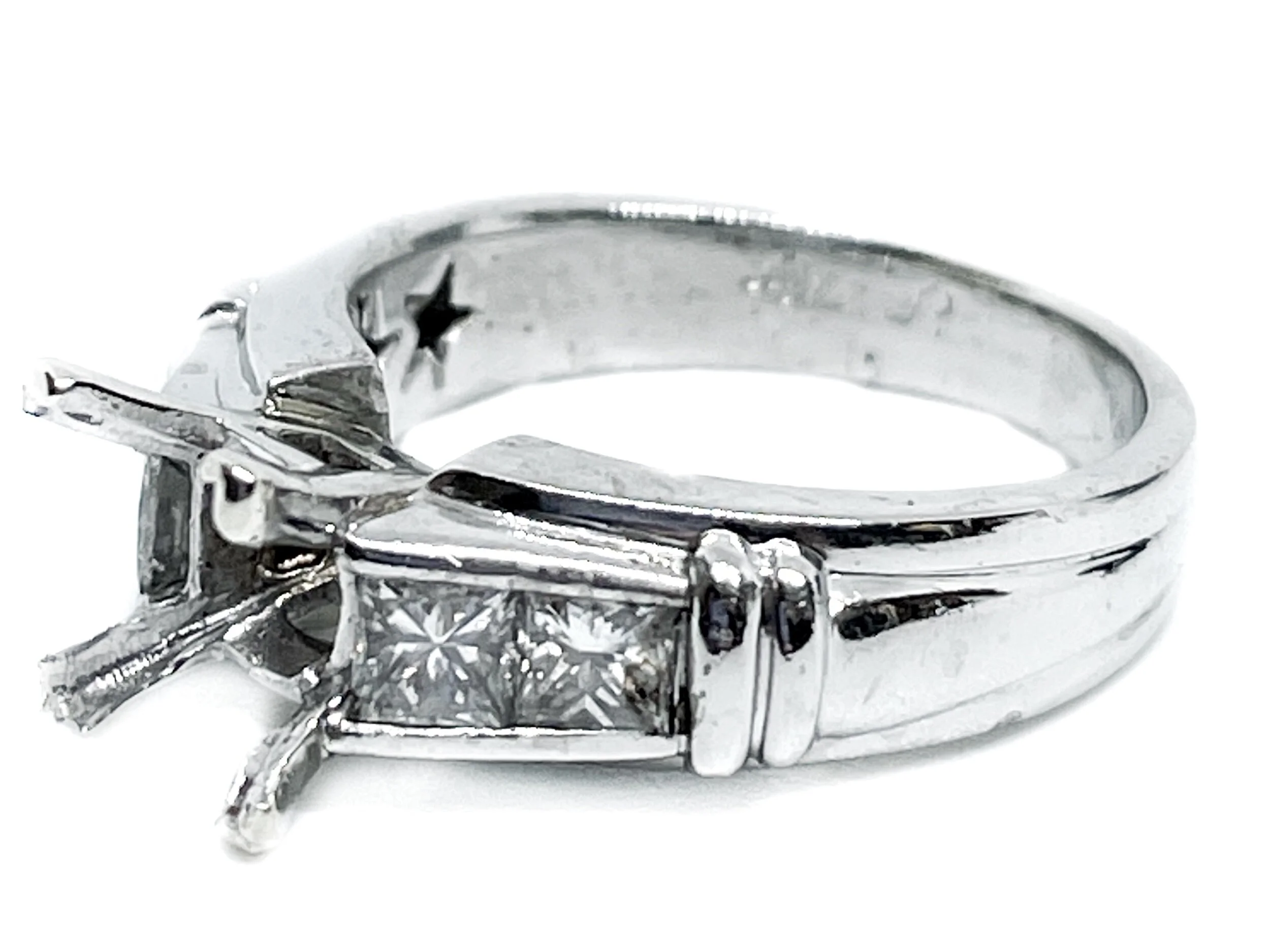 0CB5A030-6816-4ADF-B347-80DE2DB88F90