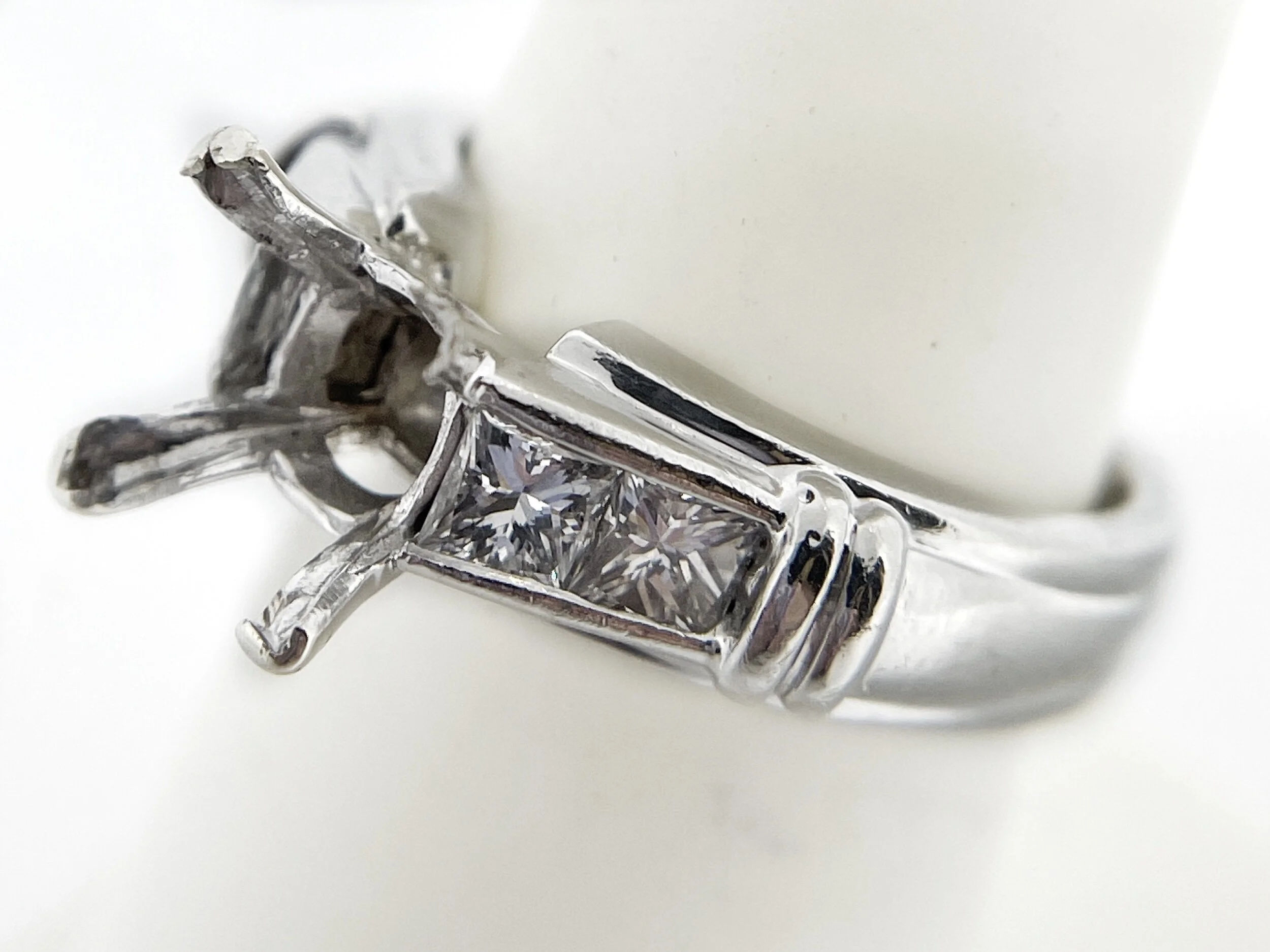 873864C0-DE57-4DE3-9B0B-3BA52B2A7EEA