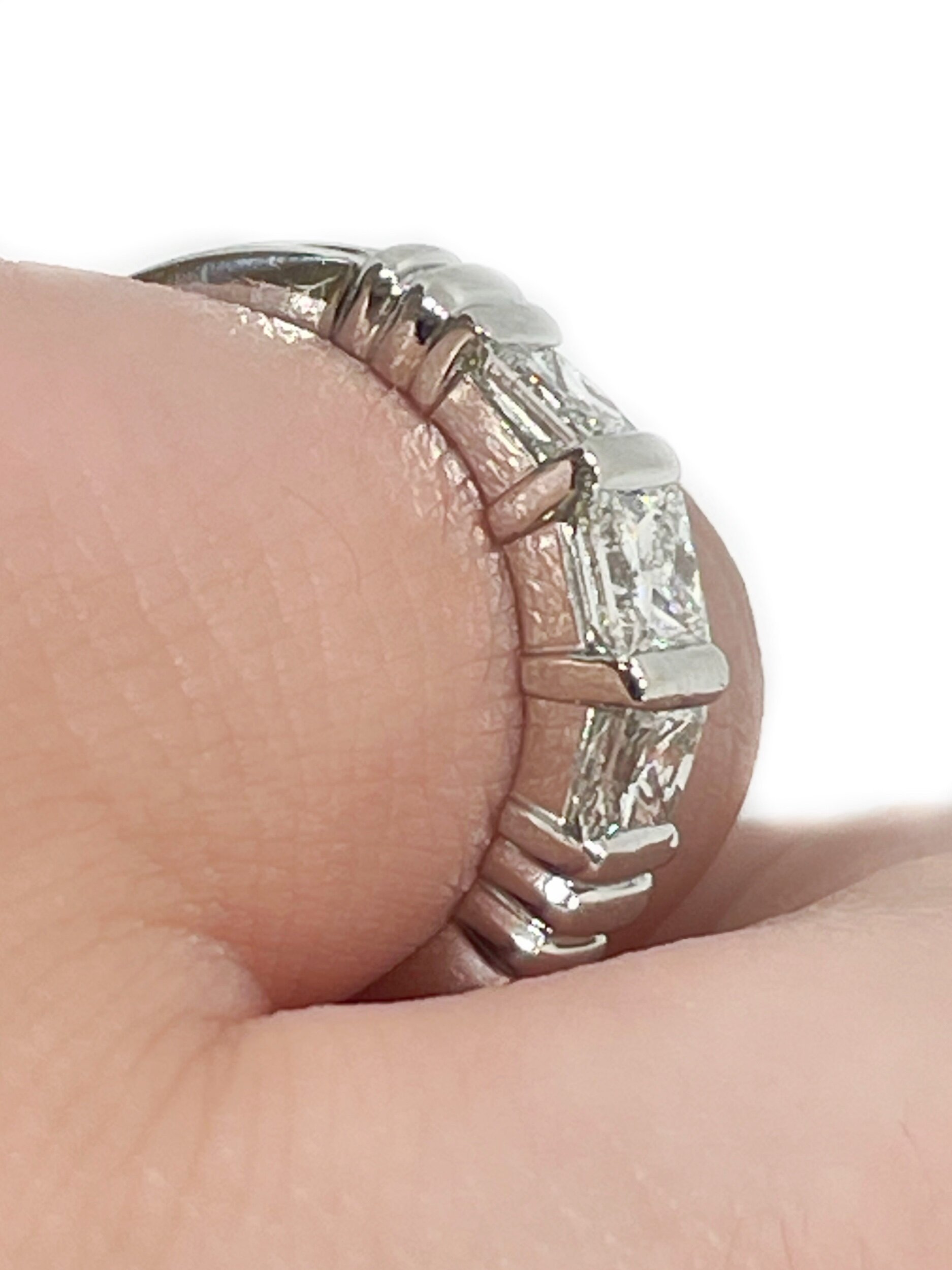 6C6842A5-999F-4DDE-85E2-D88B90417F16