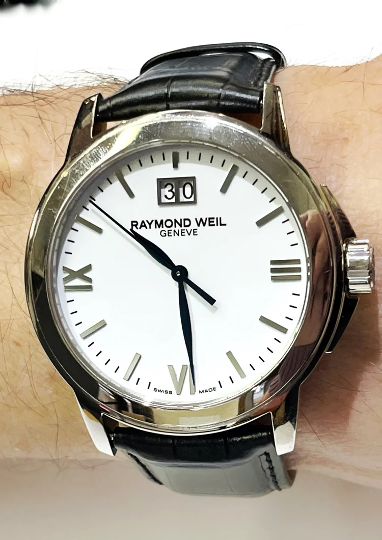 Swiss Raymond Weil Tradition 5576-E261113 Men's Wrist Watch