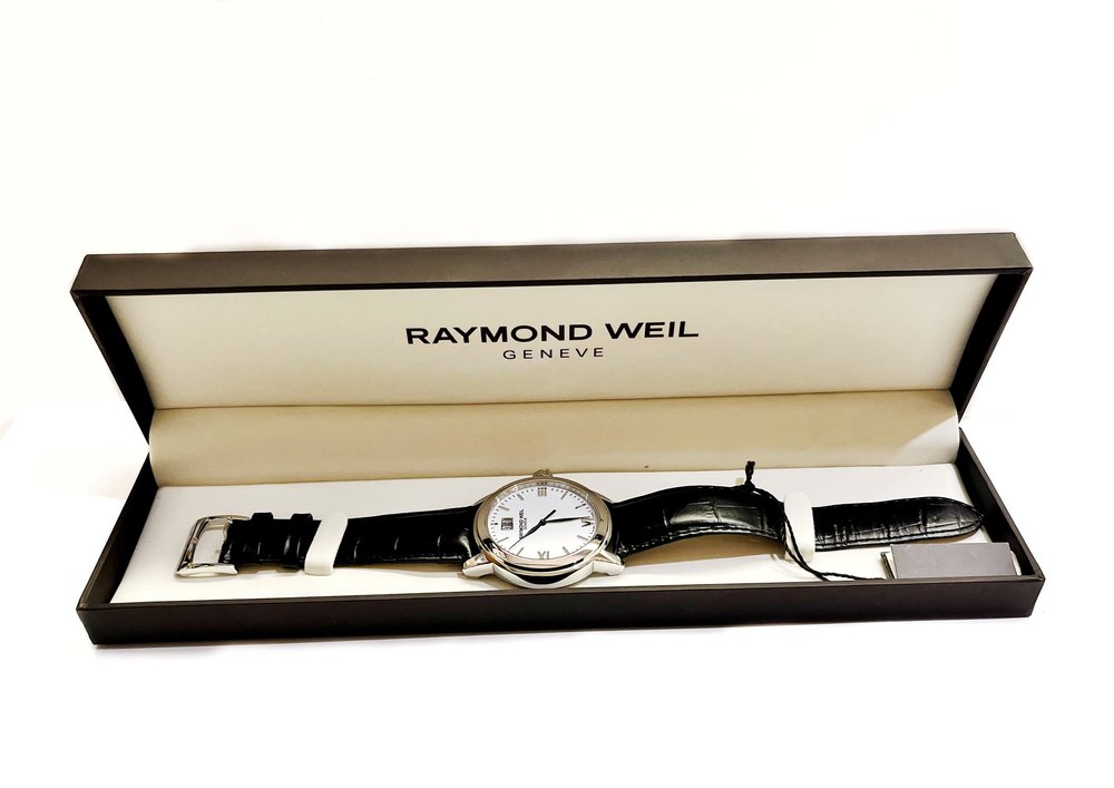 Swiss Raymond Weil Tradition 5576-E261113 Men display picture 1