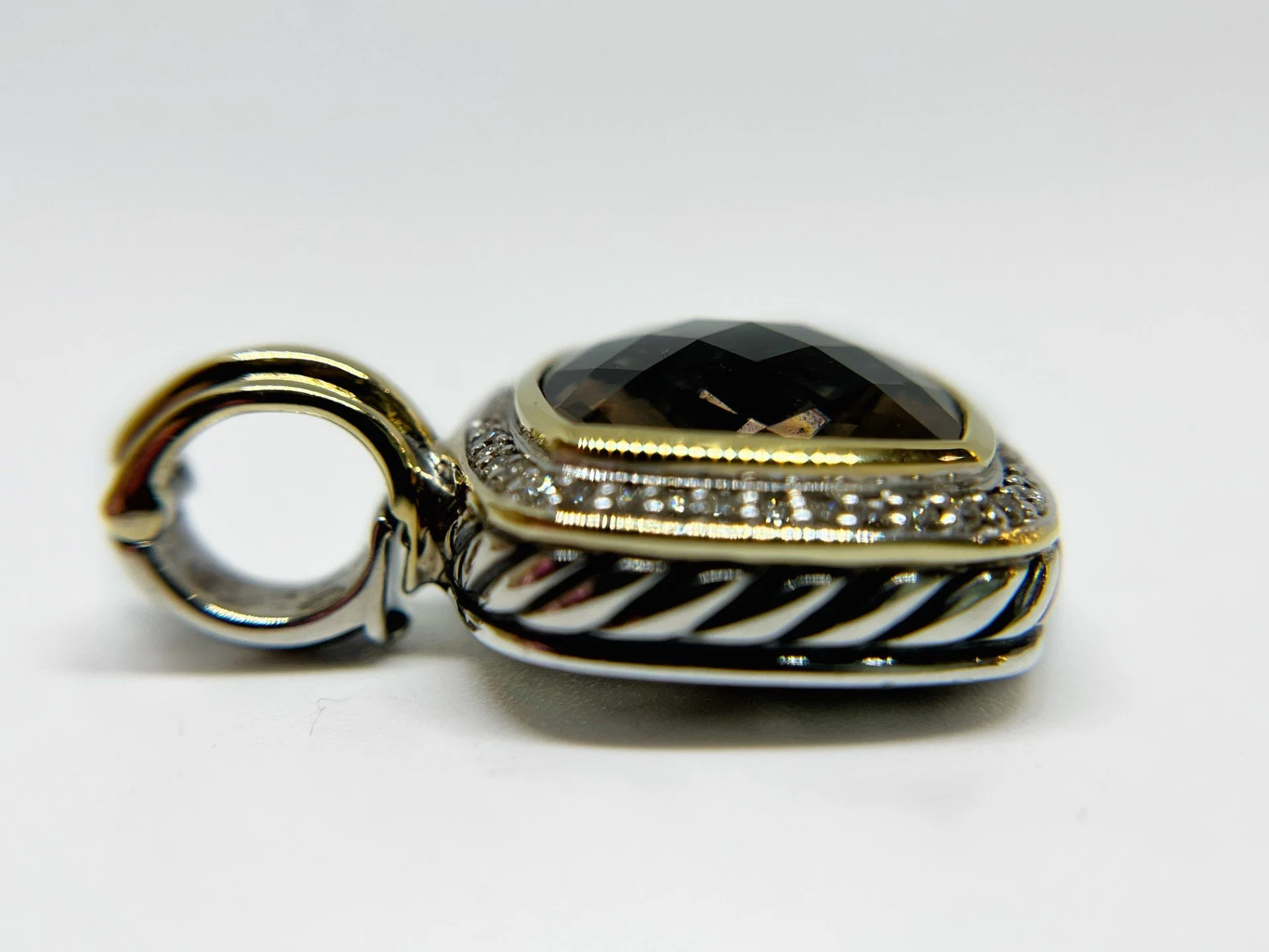 pendant 2.jpg