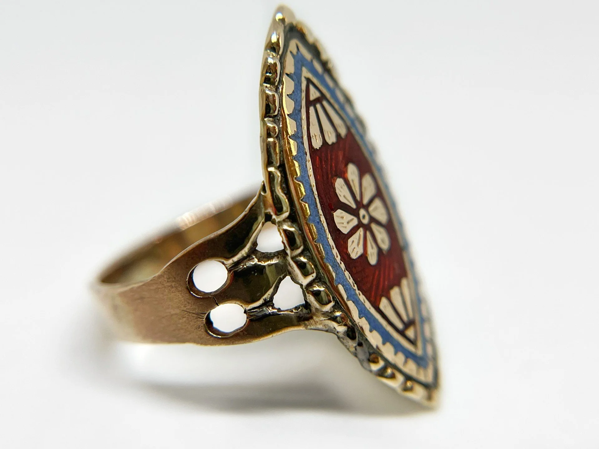 enamel 3.jpg