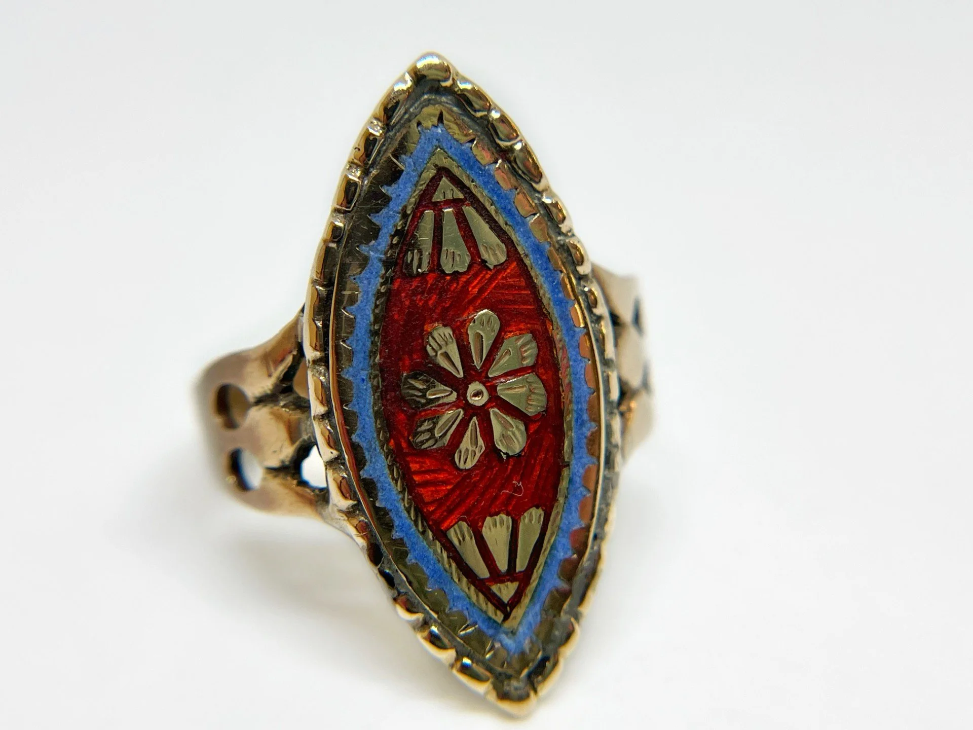 enamel 2.jpg