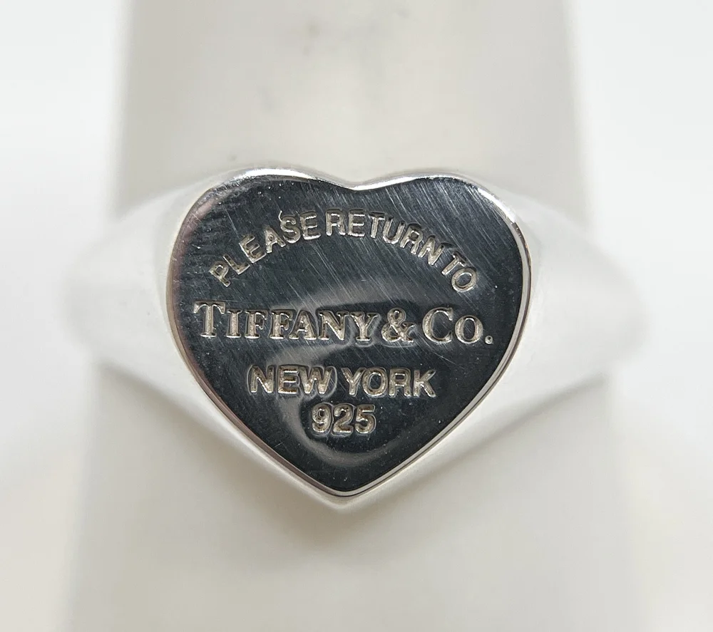 【Tiffany & Co】Return to Tiffany Heart Signet リング small Tiffany & Co. Sterling Silver Return to Tiffany Heart Signet